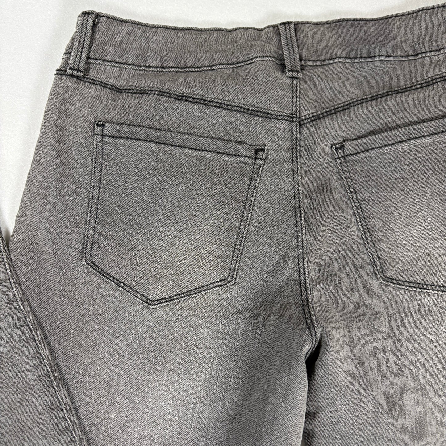 Style & Co Denim Women’s Jeans Size 4 Gray Skinny Leg Embroidered Stretch Pants