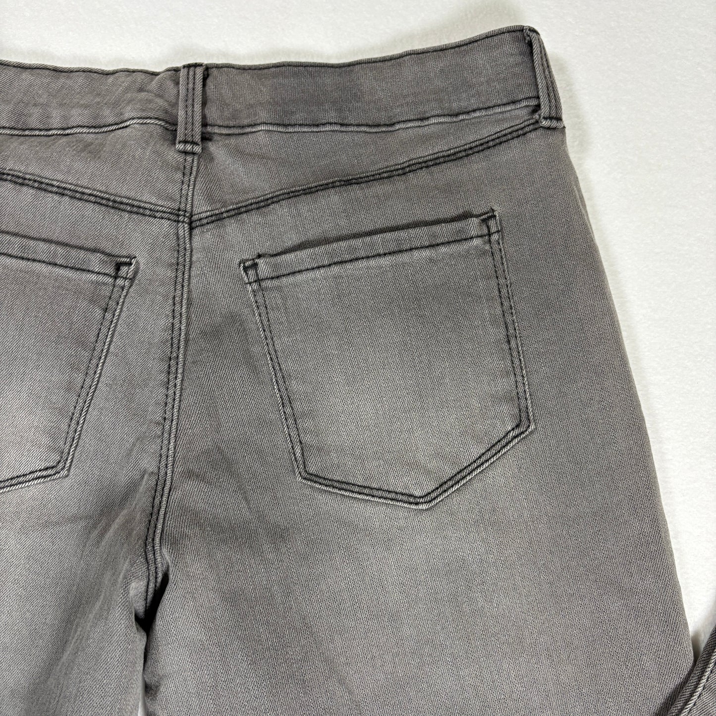 Style & Co Denim Women’s Jeans Size 4 Gray Skinny Leg Embroidered Stretch Pants