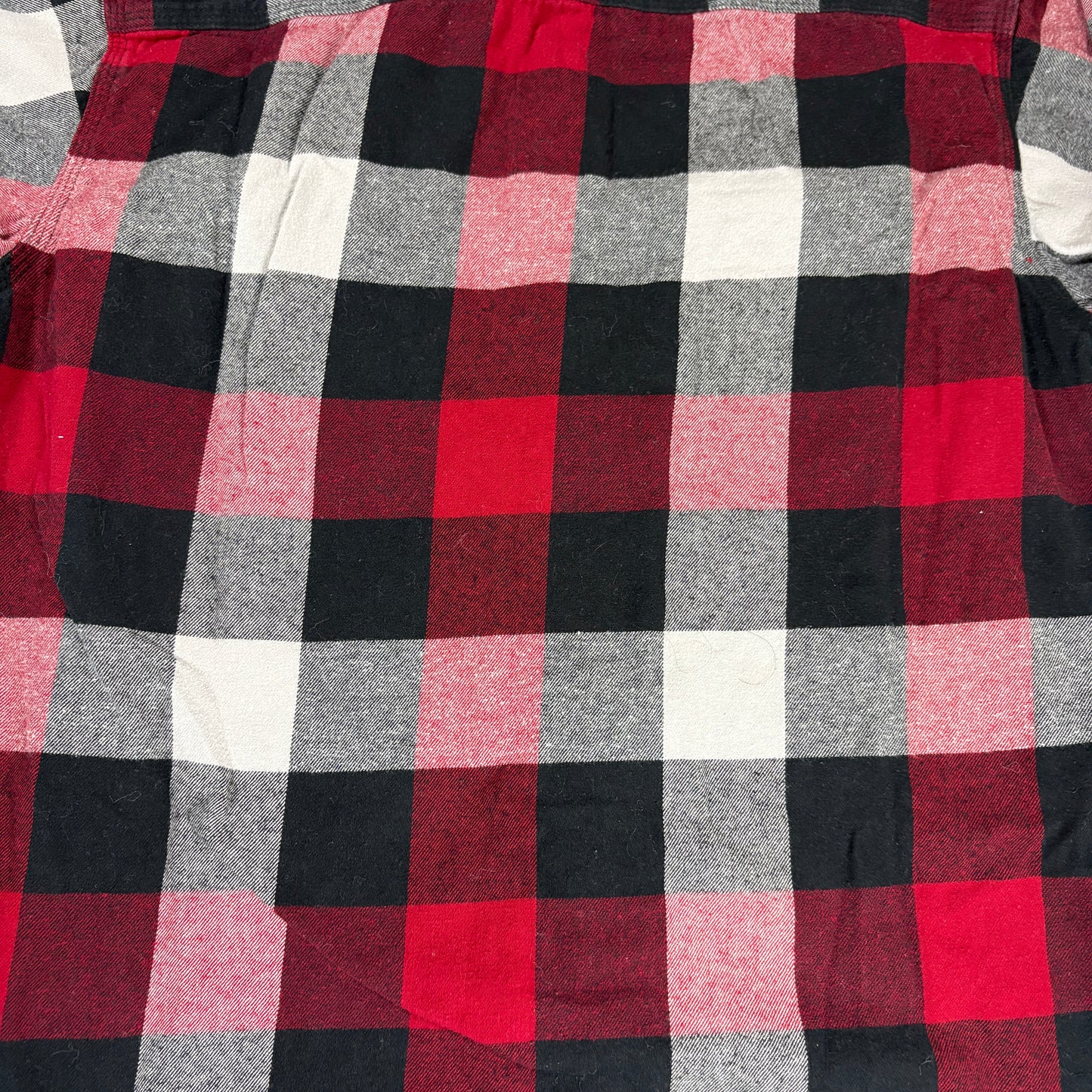 RedHead Flannel Shirt Men M Plaid Buffalo Check Long Sleeve Button Front Outdoor