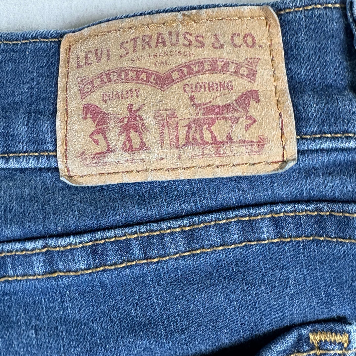 Levis Womens 710 Super Skinny Jeans W30 L28 Blue Stretch Denim Y2K 90s Slim Fit