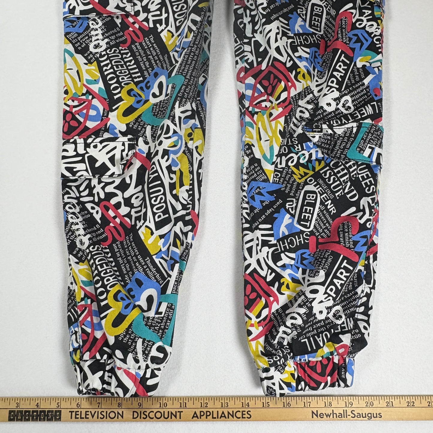 VIP Pants Graffiti Print Joggers Streetwear Black Multi Color Size 15/32