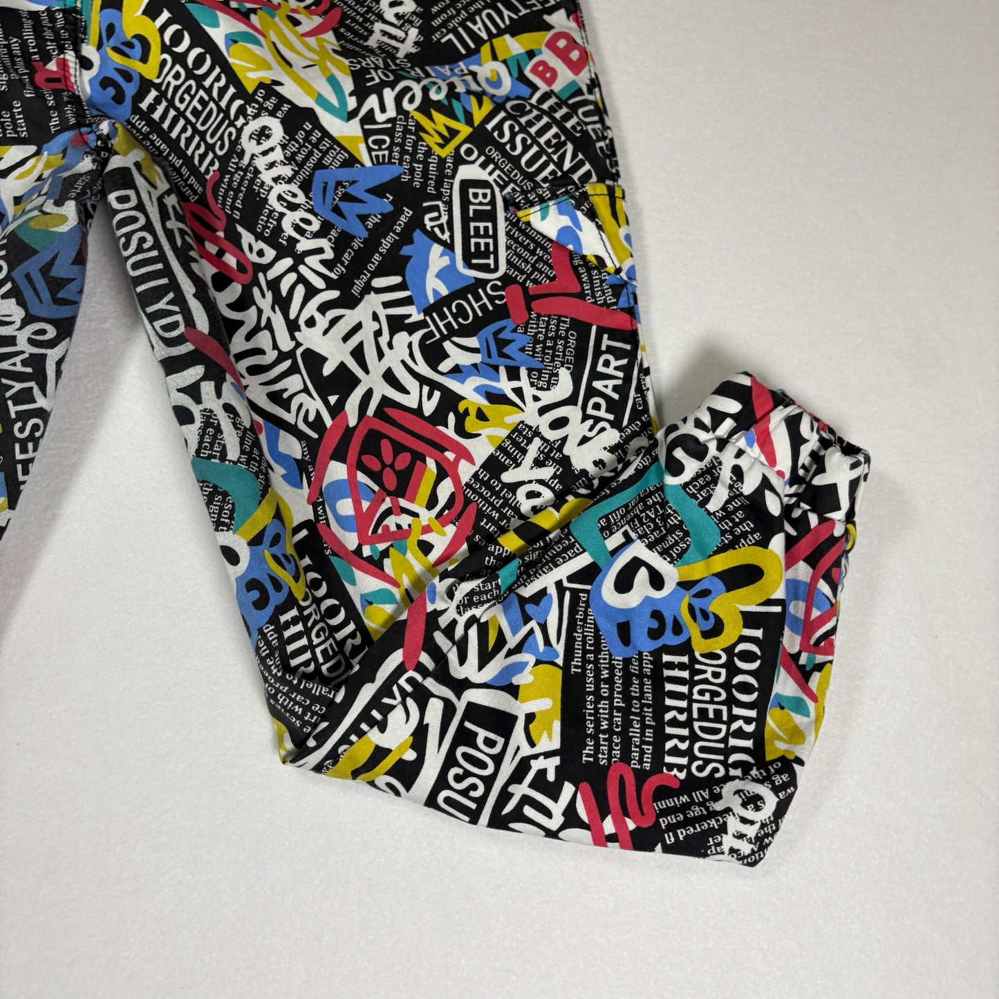 VIP Pants Graffiti Print Joggers Streetwear Black Multi Color Size 15/32