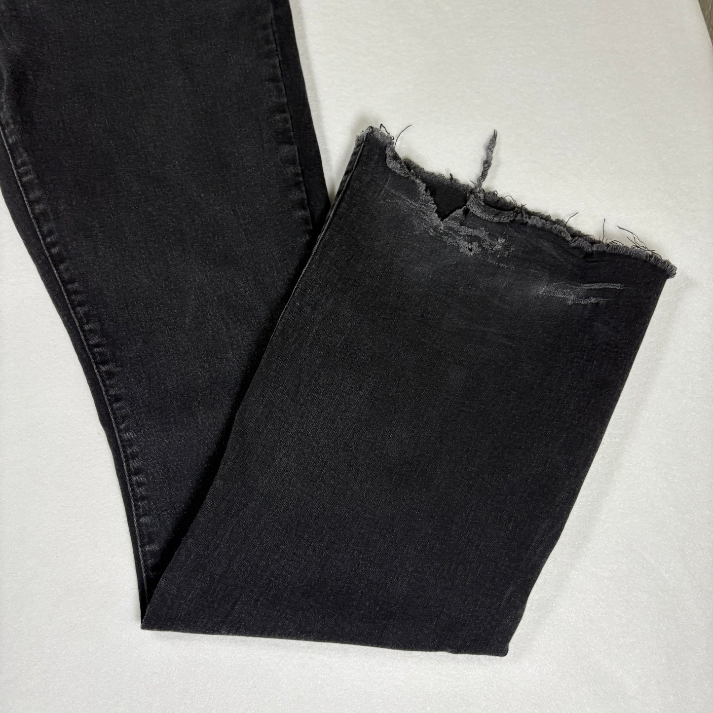 YMI Jeans Women’s 11/30 Black Flare Bootcut Distressed Raw Hem High Rise Pants