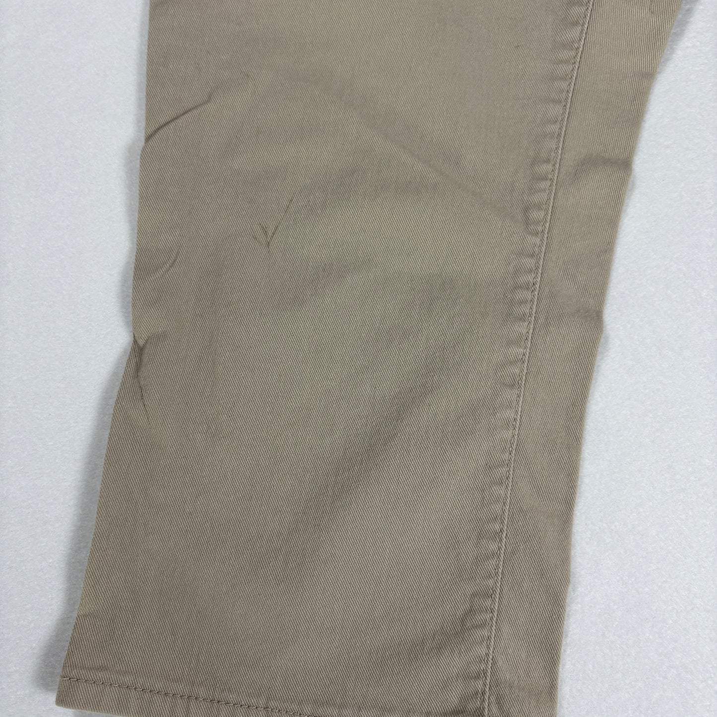 Croft & Barrow Pants Women’s 12 Capri Classic Fit Khaki Stretch Casual