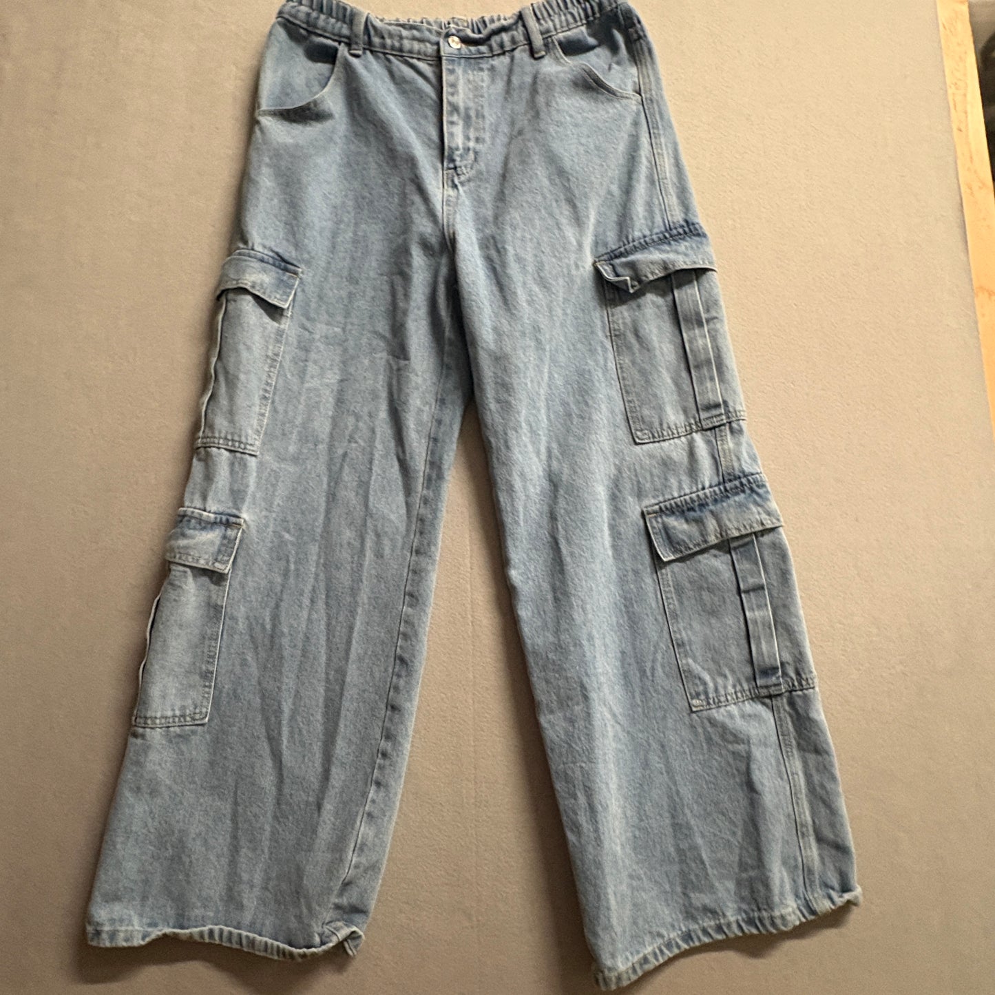 Y2K Baggy Cargo Jeans Women Size L 8 10 Fits Like 31X28 Wide Leg Skate Denim