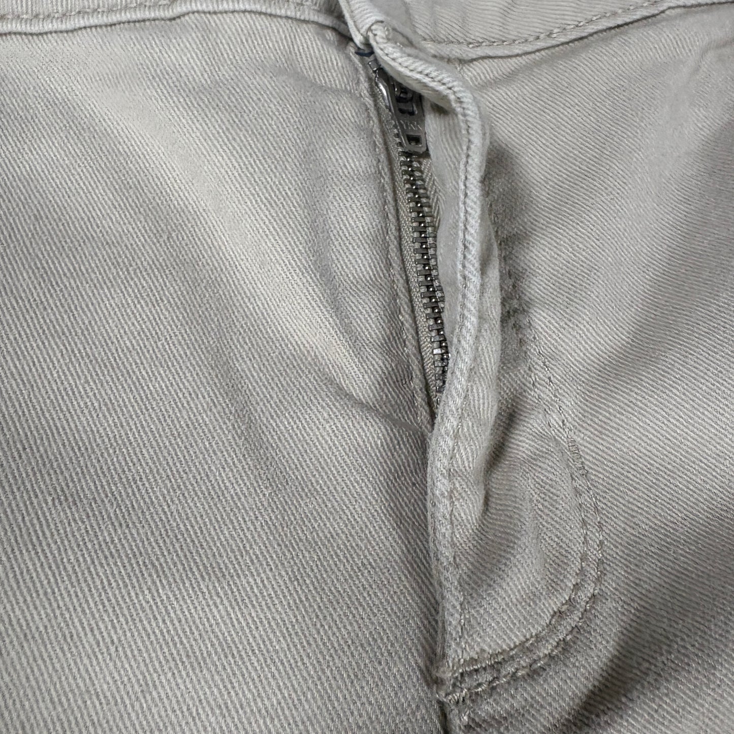 Croft & Barrow Pants Women’s 12 Capri Classic Fit Khaki Stretch Casual