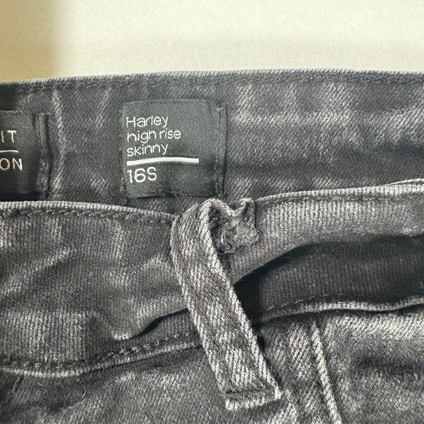 Chico’s Jeans Women’s Harley High Rise Skinny Black Distressed Denim Size 16S