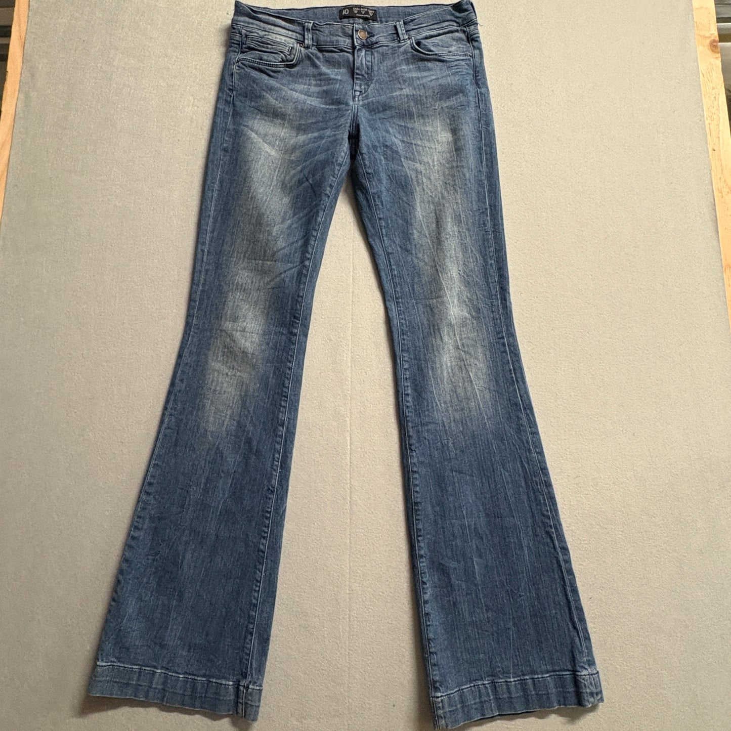 Y2K Flare Jeans Zara Basic Dept Tag 8 Fits Like 31x34 Medium Wash Boho
