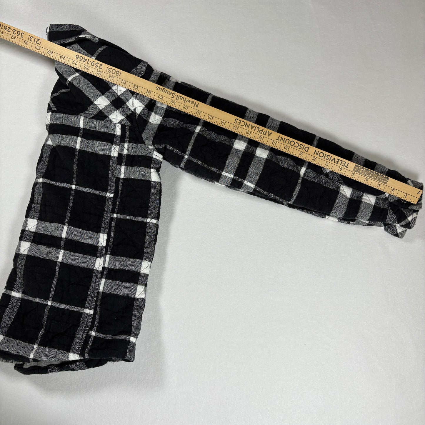 Dickies Flannel Jacket Women’s Small Black Gray Plaid Quilted Lined Shacket