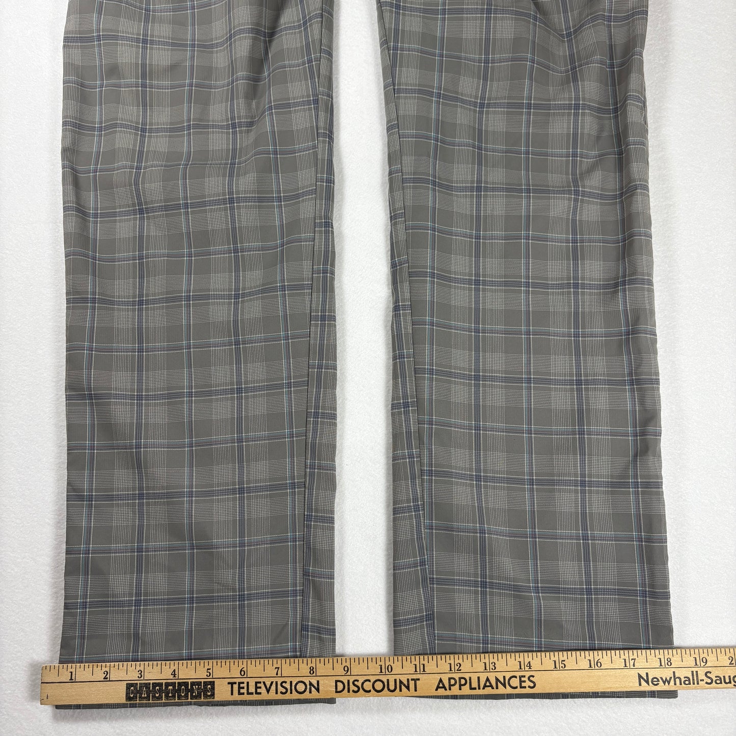 Puma Pants Mens 36x32 Plaid Gray Golf Casual Lifestyle Stretch Comfort Trousers