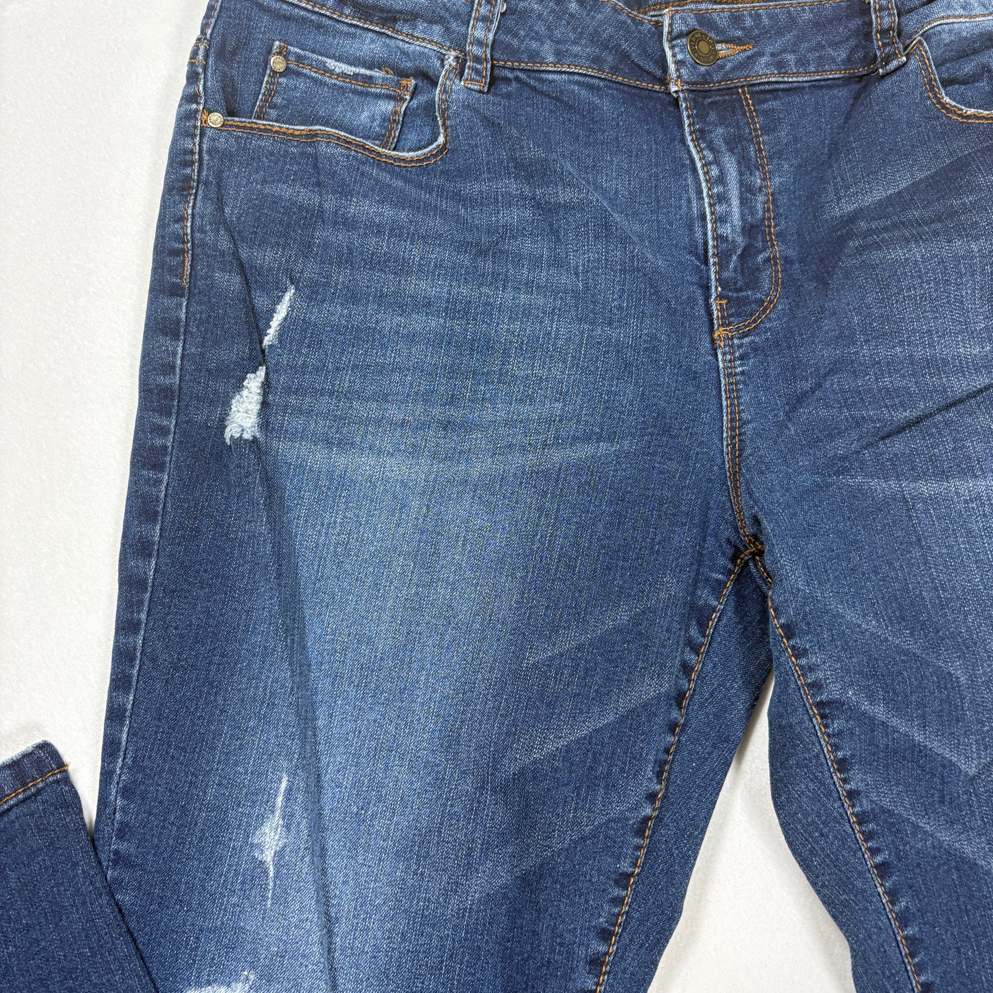 Canyon River Blues Women’s Jeans Size 14 Blue Distressed Stretch Denim Casual