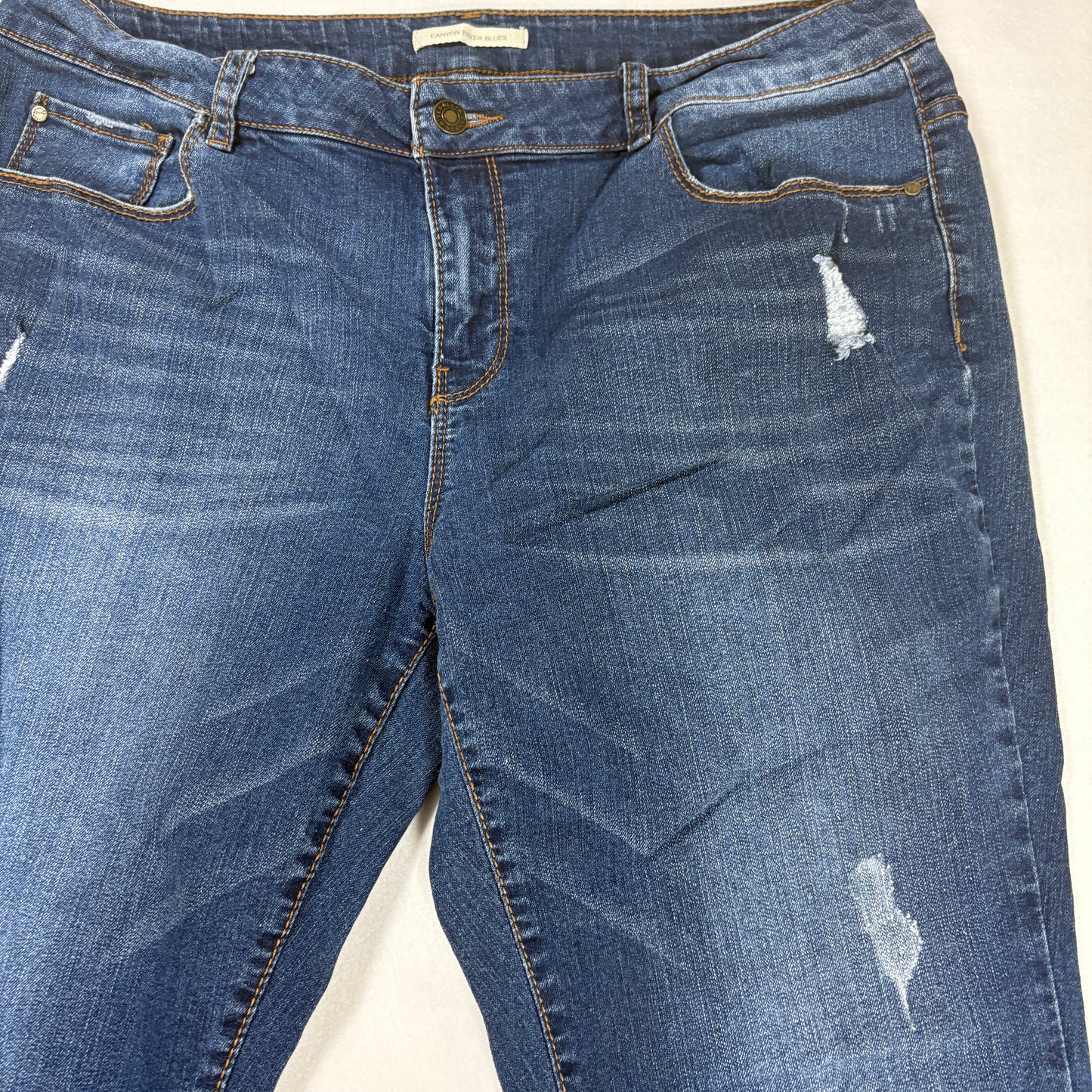 Canyon River Blues Women’s Jeans Size 14 Blue Distressed Stretch Denim Casual