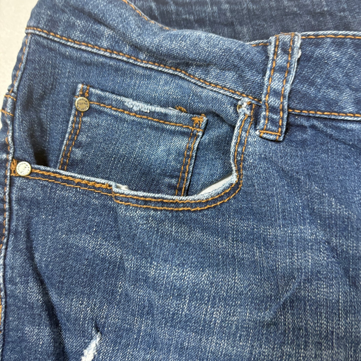 Canyon River Blues Women’s Jeans Size 14 Blue Distressed Stretch Denim Casual