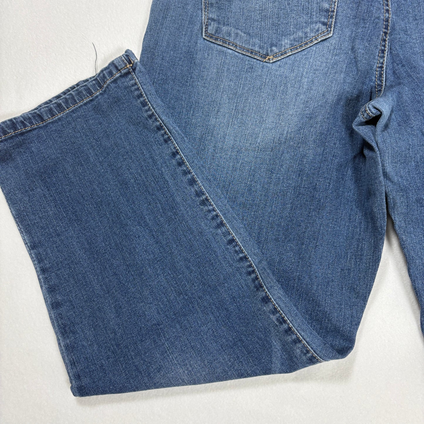 Democracy Women’s Jeans Size 14 Blue Straight Leg Faded Wash Stretch Denim Pants