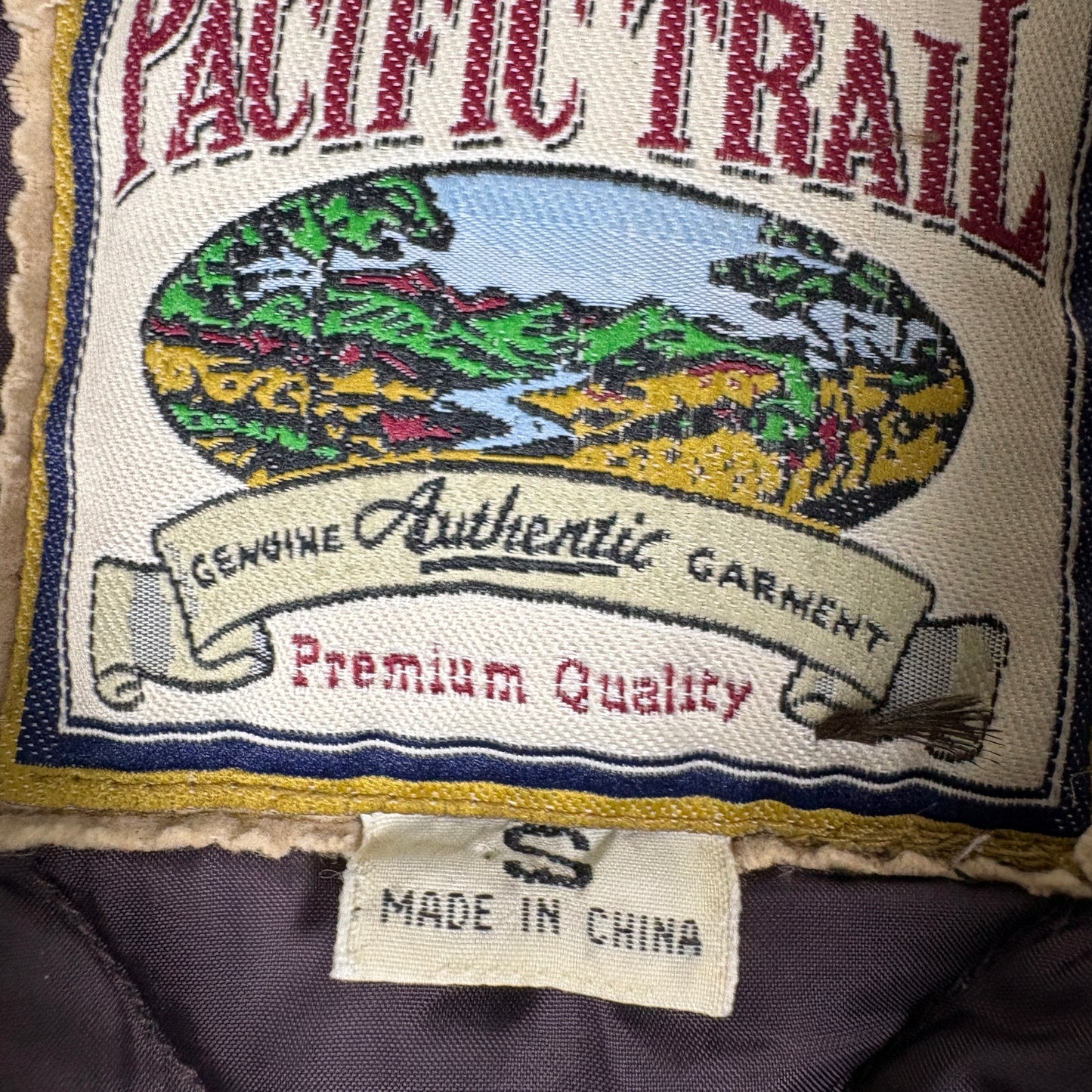 Pacific Trail mens S quilted puffer vest green vintage outdoor workwear 90s grunge