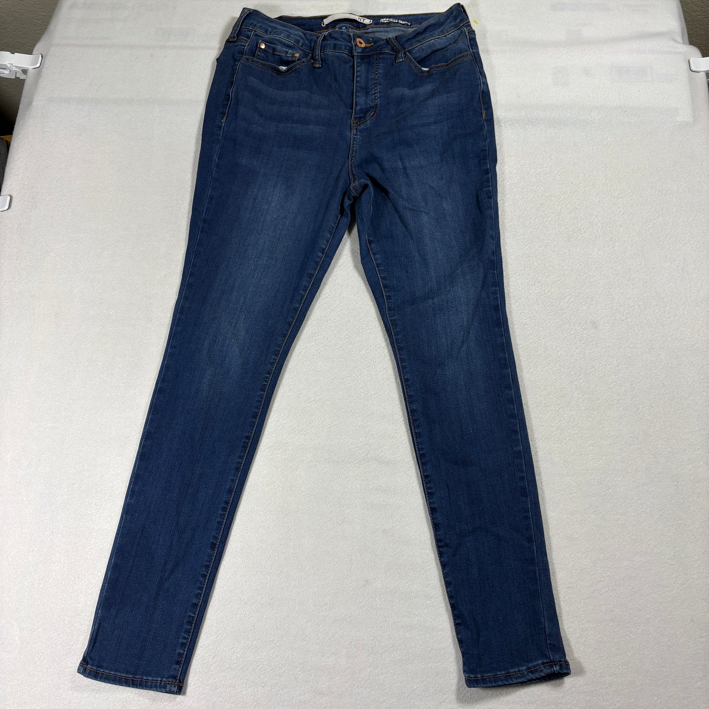 Womens Jeans 12 High Rise Skinny Blue Stretch Selena Fit Dark Wash Y2K Style