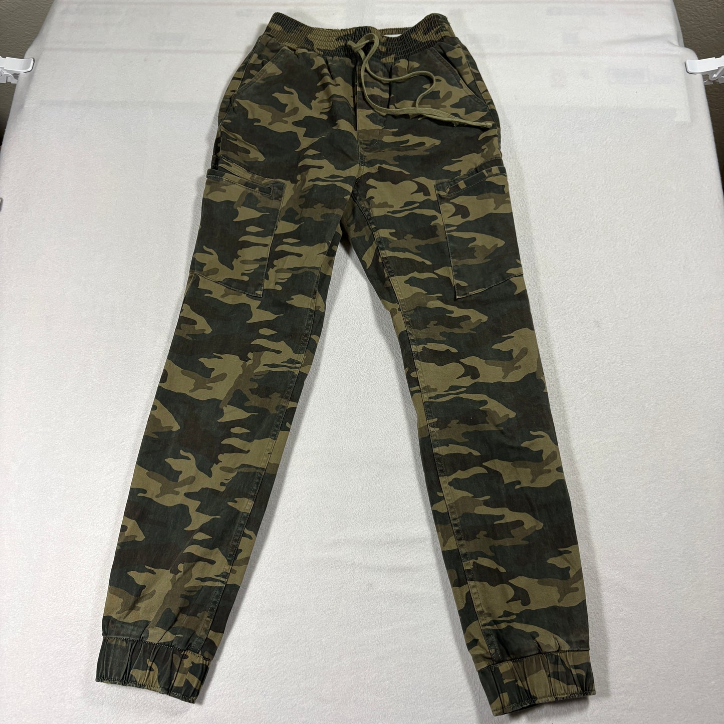 Hollister Camo Cargo Joggers Womens XS Ultra High Rise Streetwear Pants