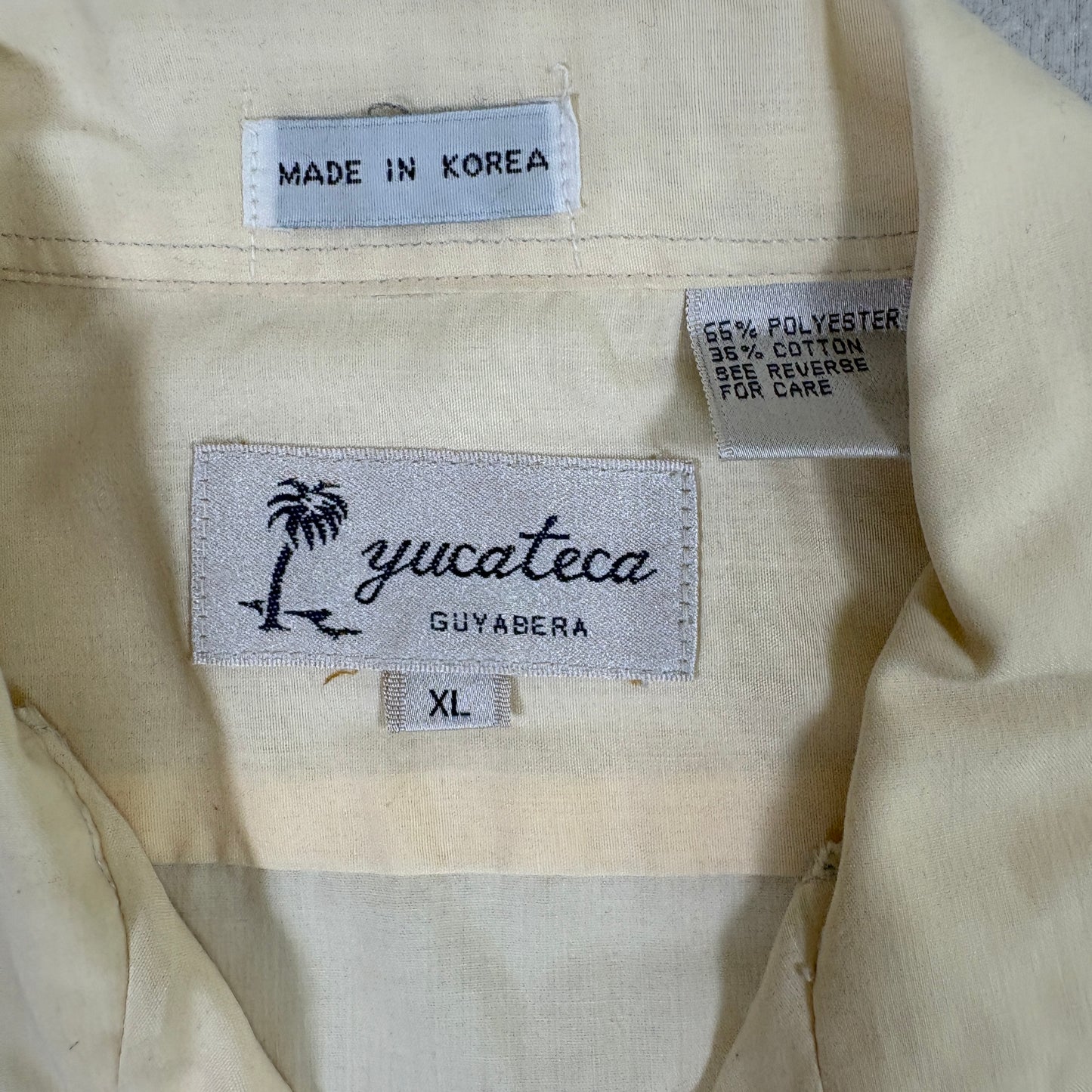 Yucateca mens XL guayabera shirt cream embroidered short sleeve Cuba Mexico Y2K