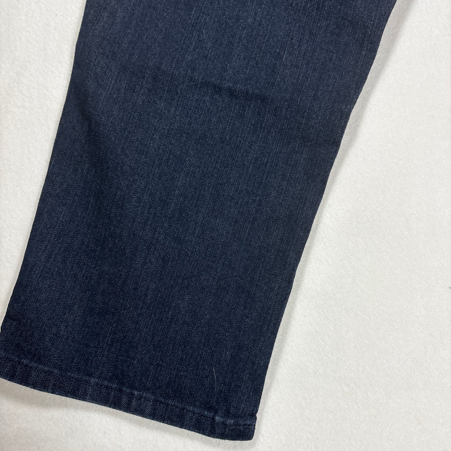 Croft & Barrow Women’s Capri Jeans Size 14 Classic Fit Stretch Dark Wash Denim