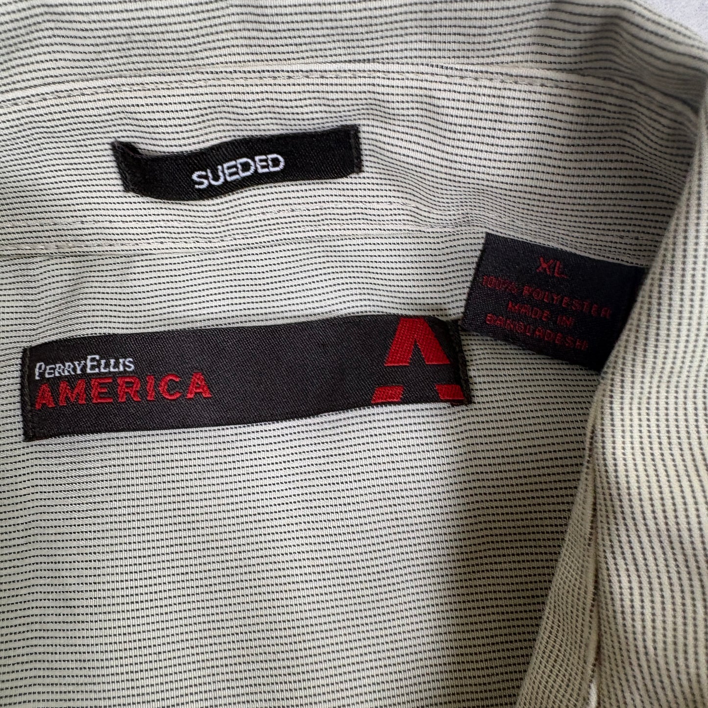 Perry Ellis America Mens XL Button Up Shirt Beige Sueded Short Sleeve Y2K