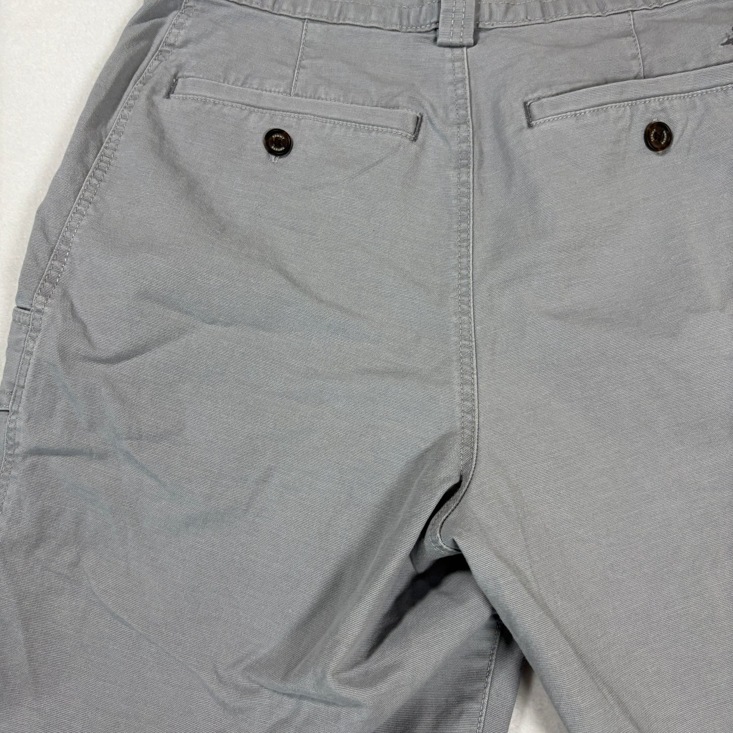 Tommy Bahama Cargo Shorts Mens 32 Gray Relaxed Fit Cotton Casual Outdoor Pockets