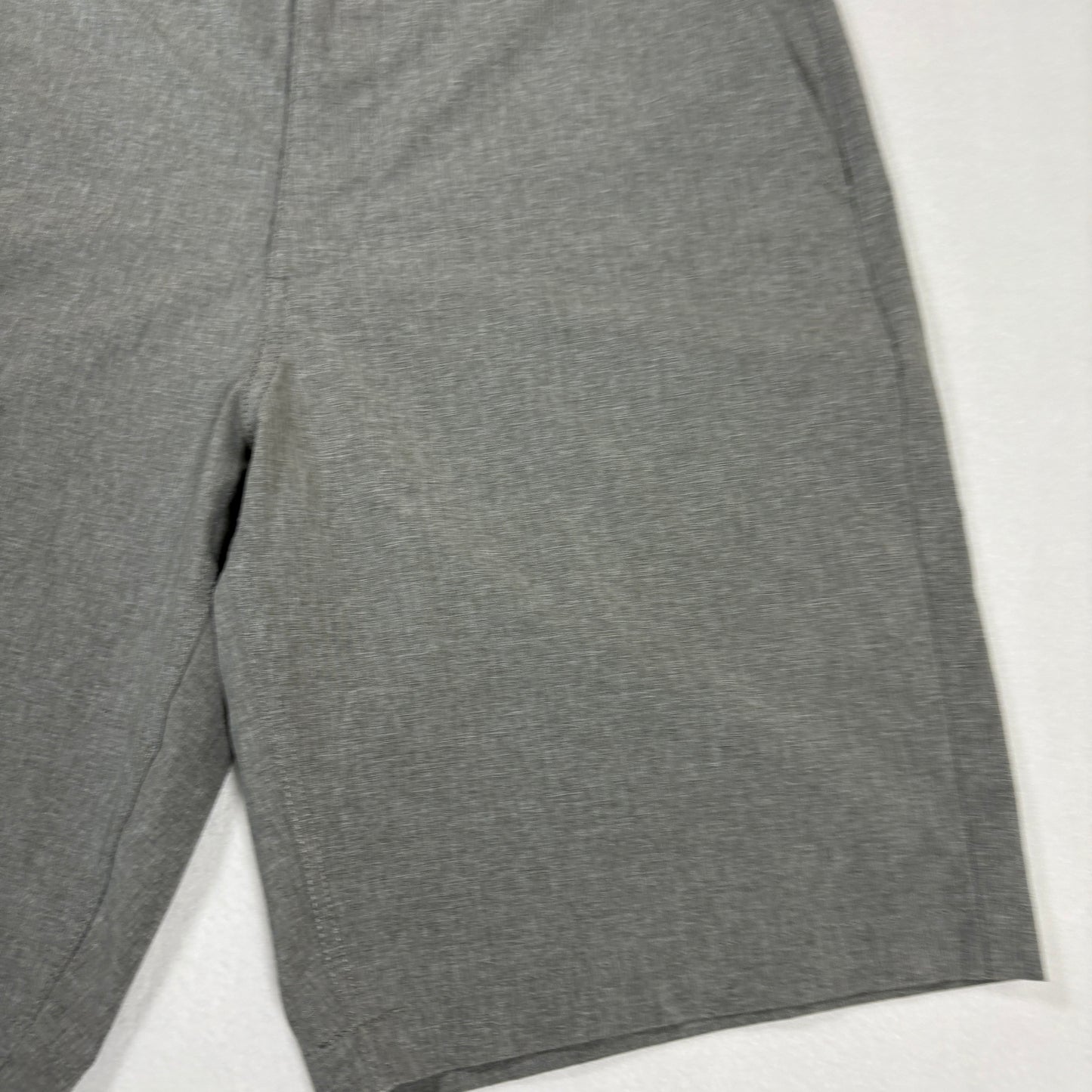Volcom Shorts Mens 32 Gray Surf & Turf Hybrid 4 Way Stretch Casual Boardwalk