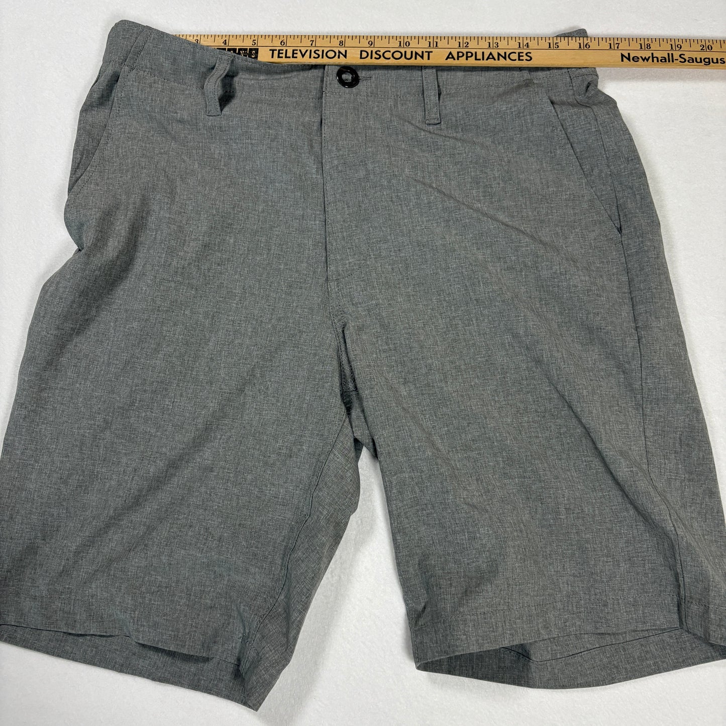 Volcom Shorts Mens 32 Gray Surf & Turf Hybrid 4 Way Stretch Casual Boardwalk