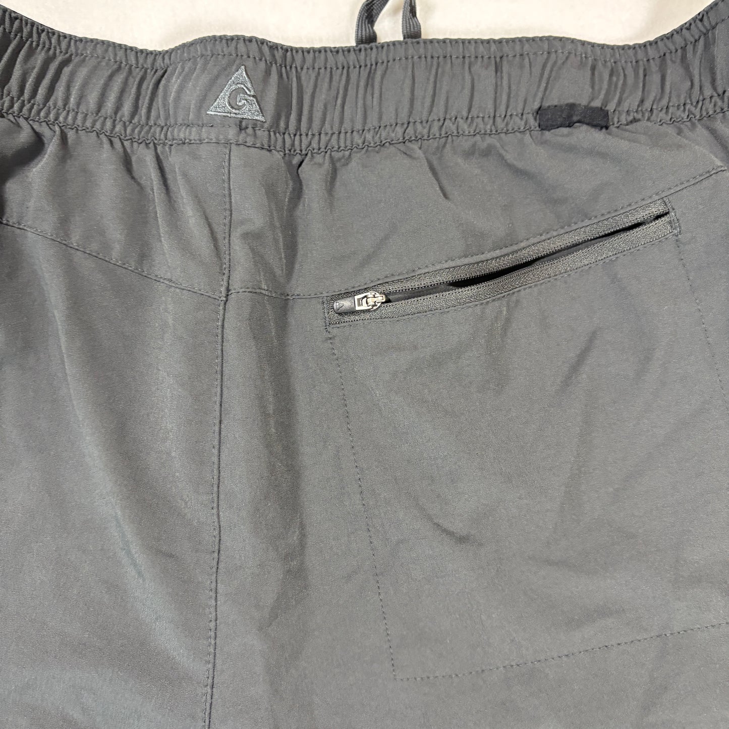 Gerry Shorts Mens Medium Gray Outdoor Hiking Trail Activewear Elastic Waist