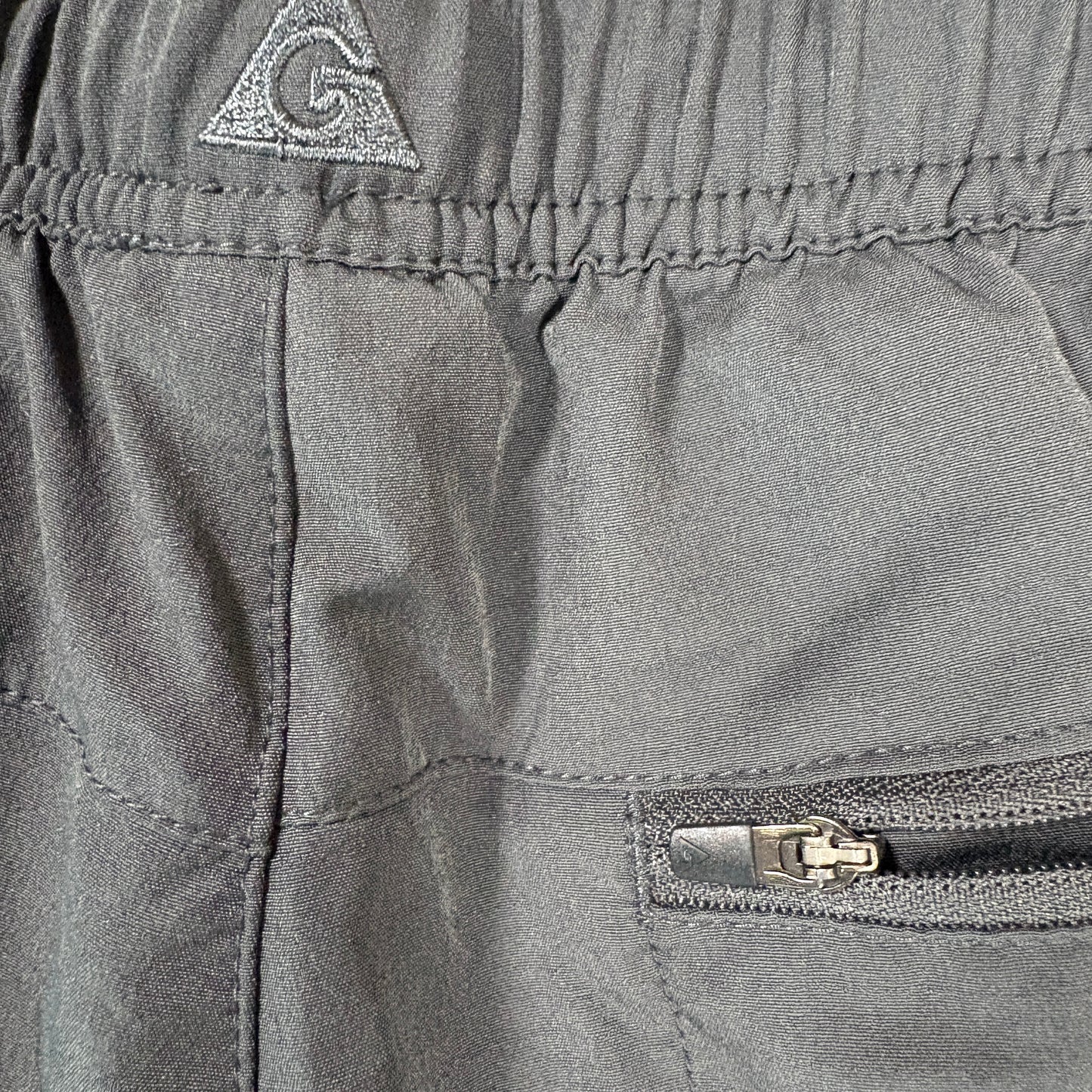 Gerry Shorts Mens Medium Gray Outdoor Hiking Trail Activewear Elastic Waist