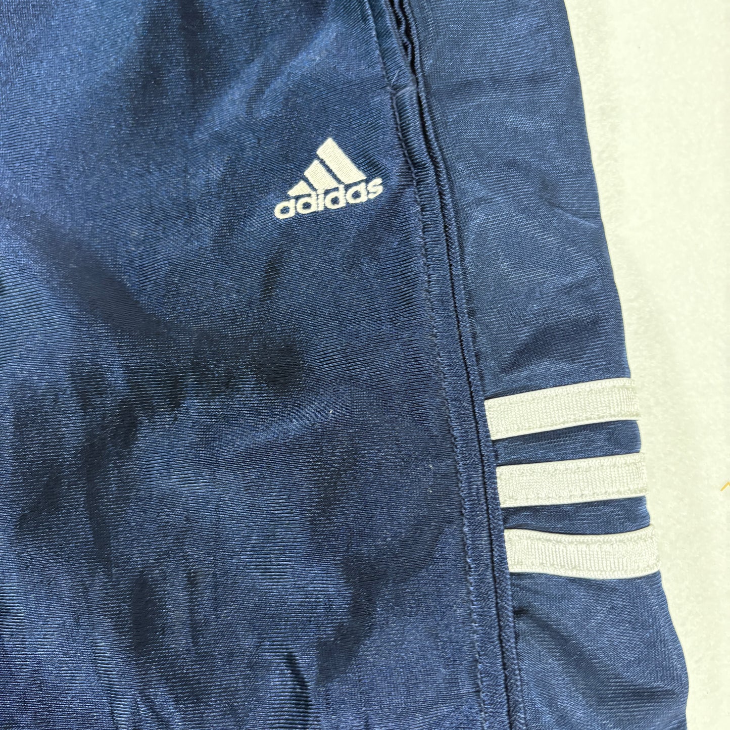 Adidas Shorts Mens Medium Navy Blue 3 Stripe Athletic Training Gym Activewear