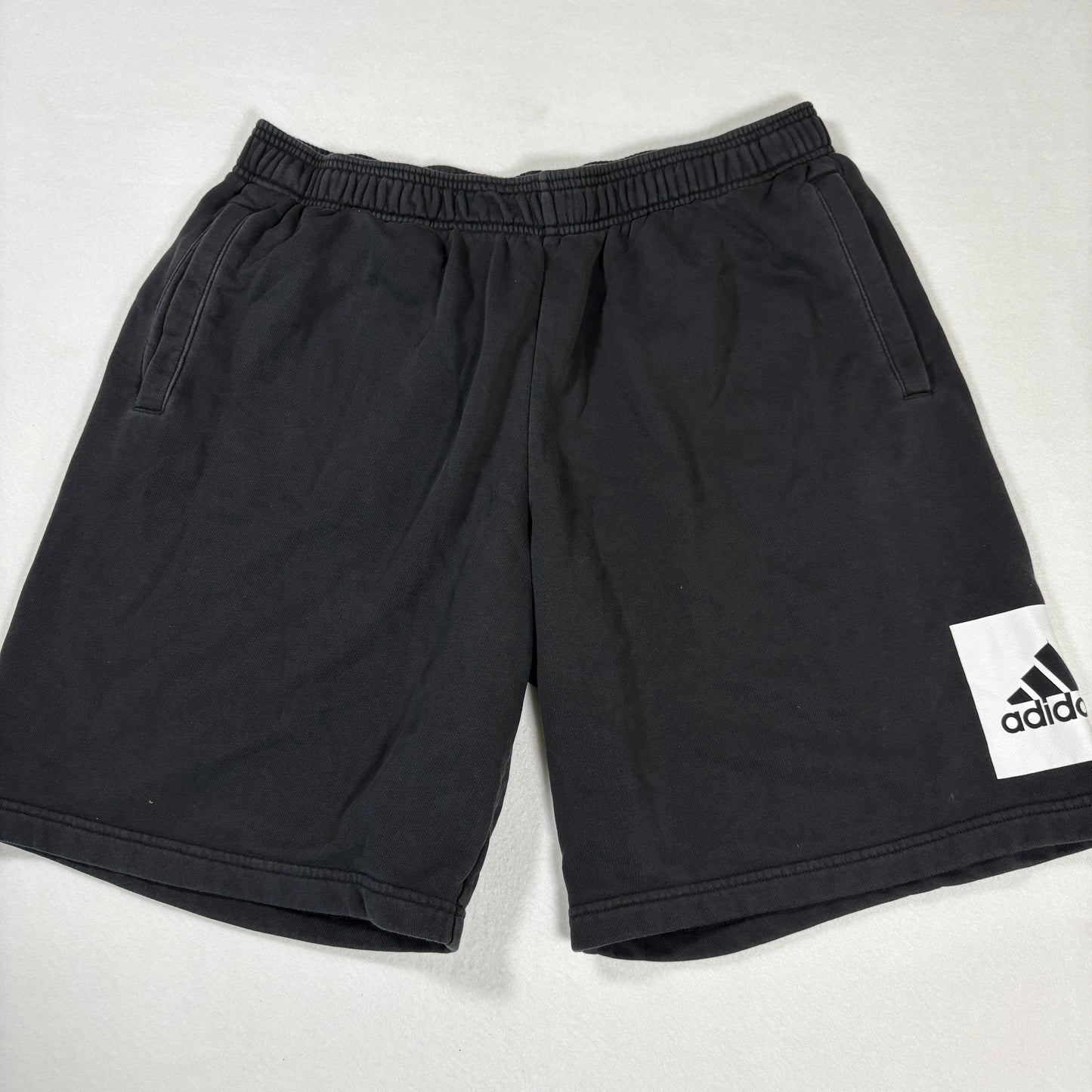 Adidas Shorts Mens XL Black Athletic Gym Training Logo Lounge Activewear