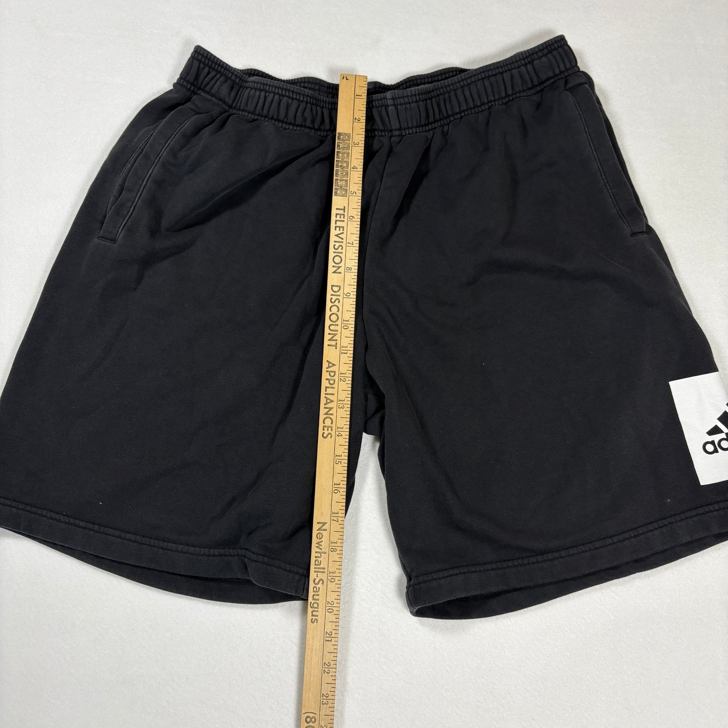 Adidas Shorts Mens XL Black Athletic Gym Training Logo Lounge Activewear