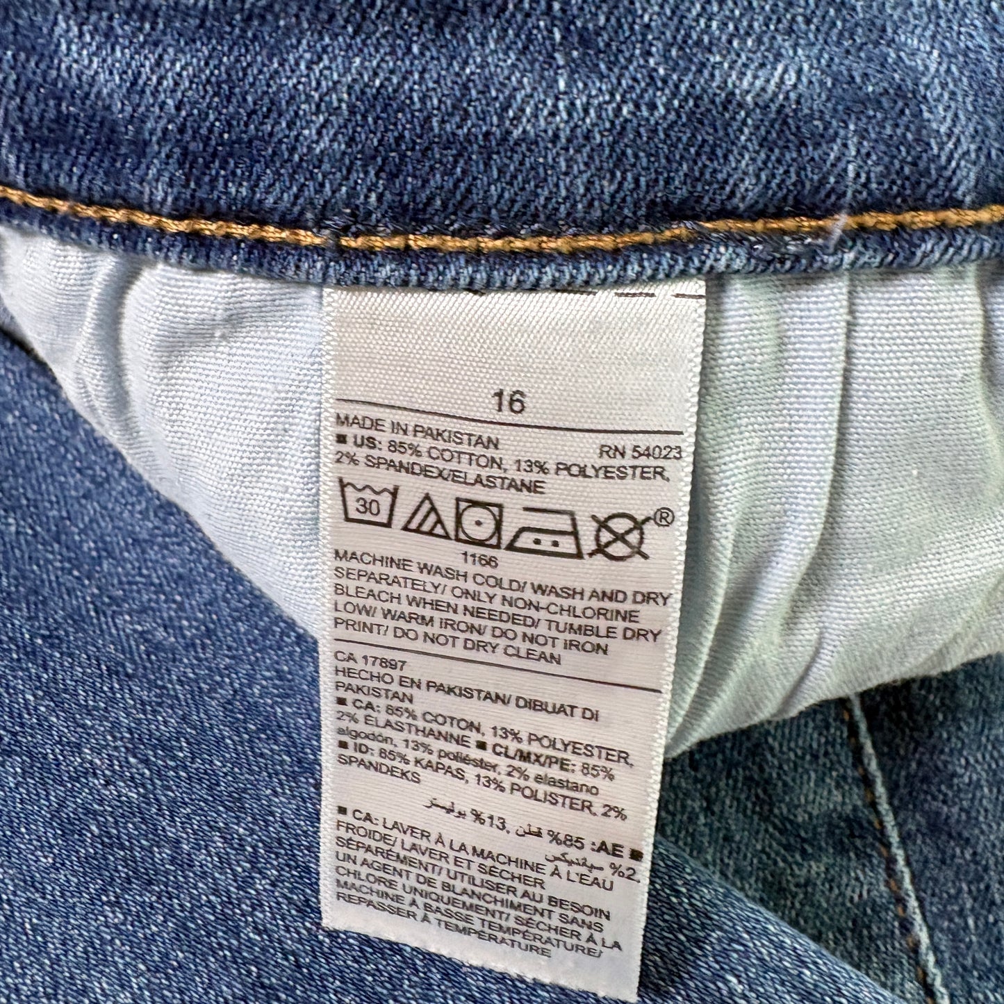 Old Navy womens jeans size 16 mid rise blue denim straight leg plus size Y2K