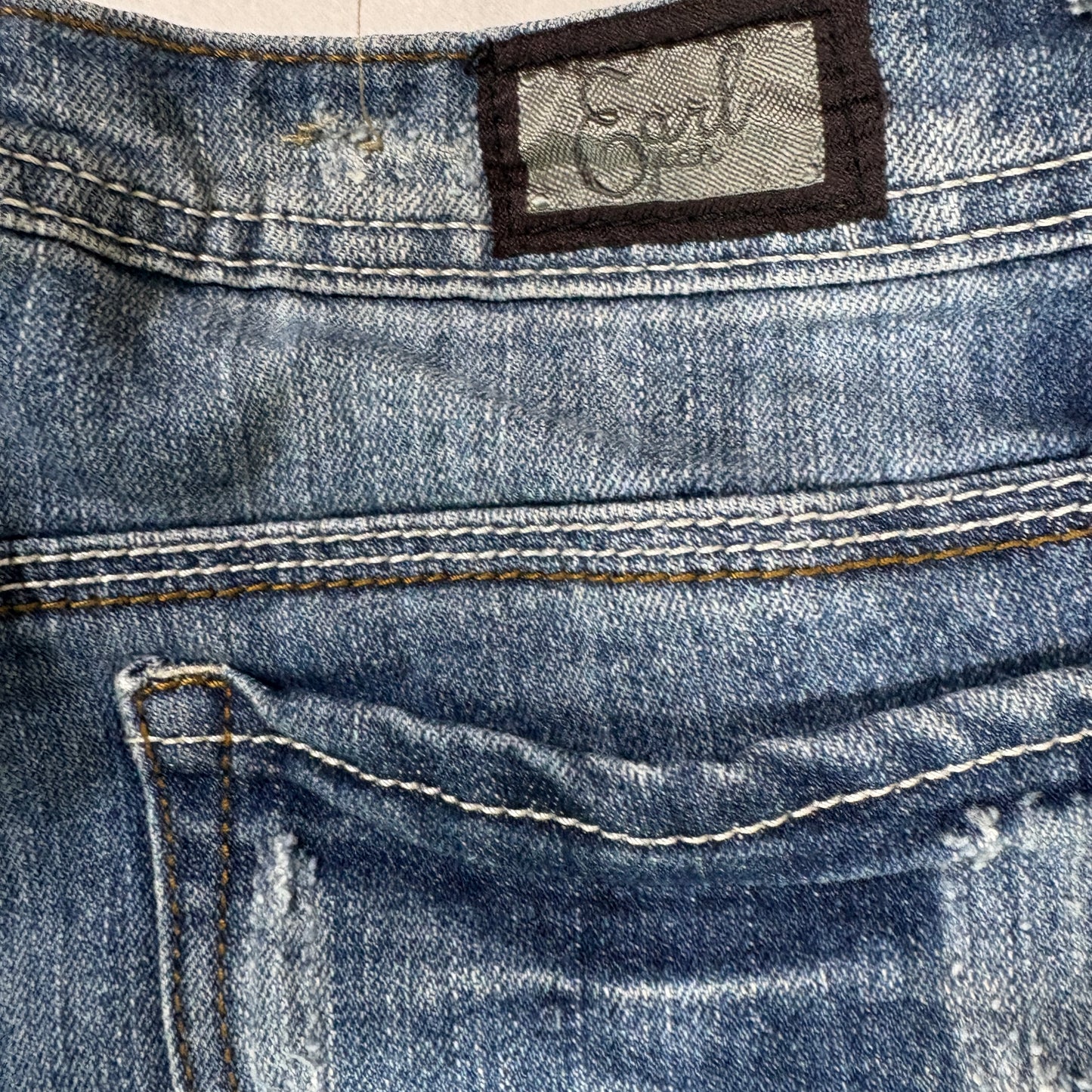 Earl Jean Jeans Women’s Size 6 Bootcut Distressed Blue Denim Stretch Casual