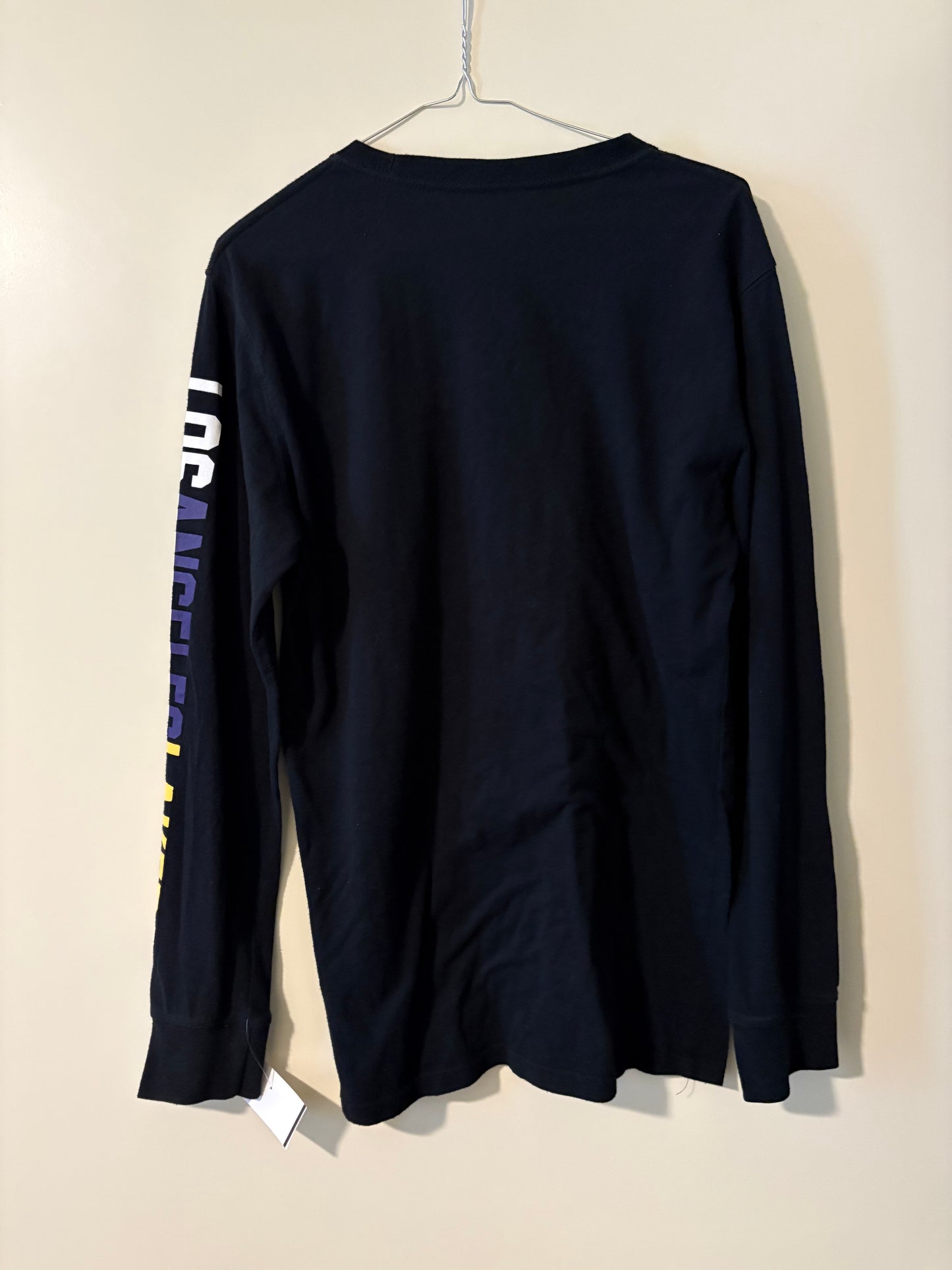 Official NBA Los Angeles Lakers Long Sleeve Shirt – Men’s Medium – Black Gold Purple – Vintage Style Fan Apparel