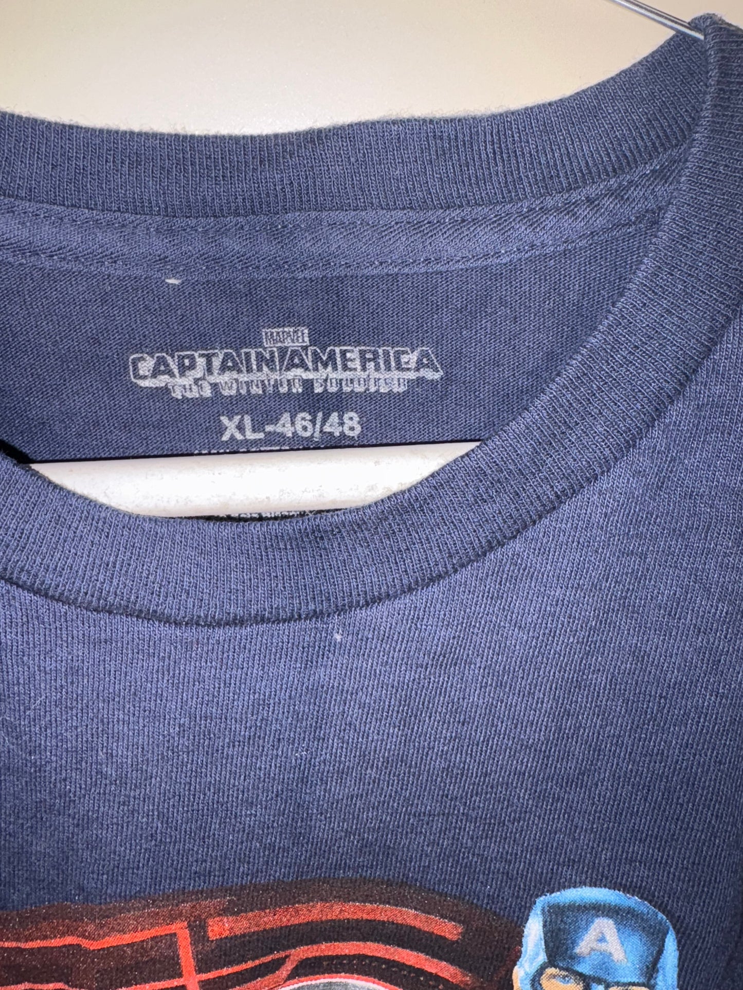 Marvel Captain America T-Shirt XL 46/48 – The Winter Soldier Shield Graphic Tee