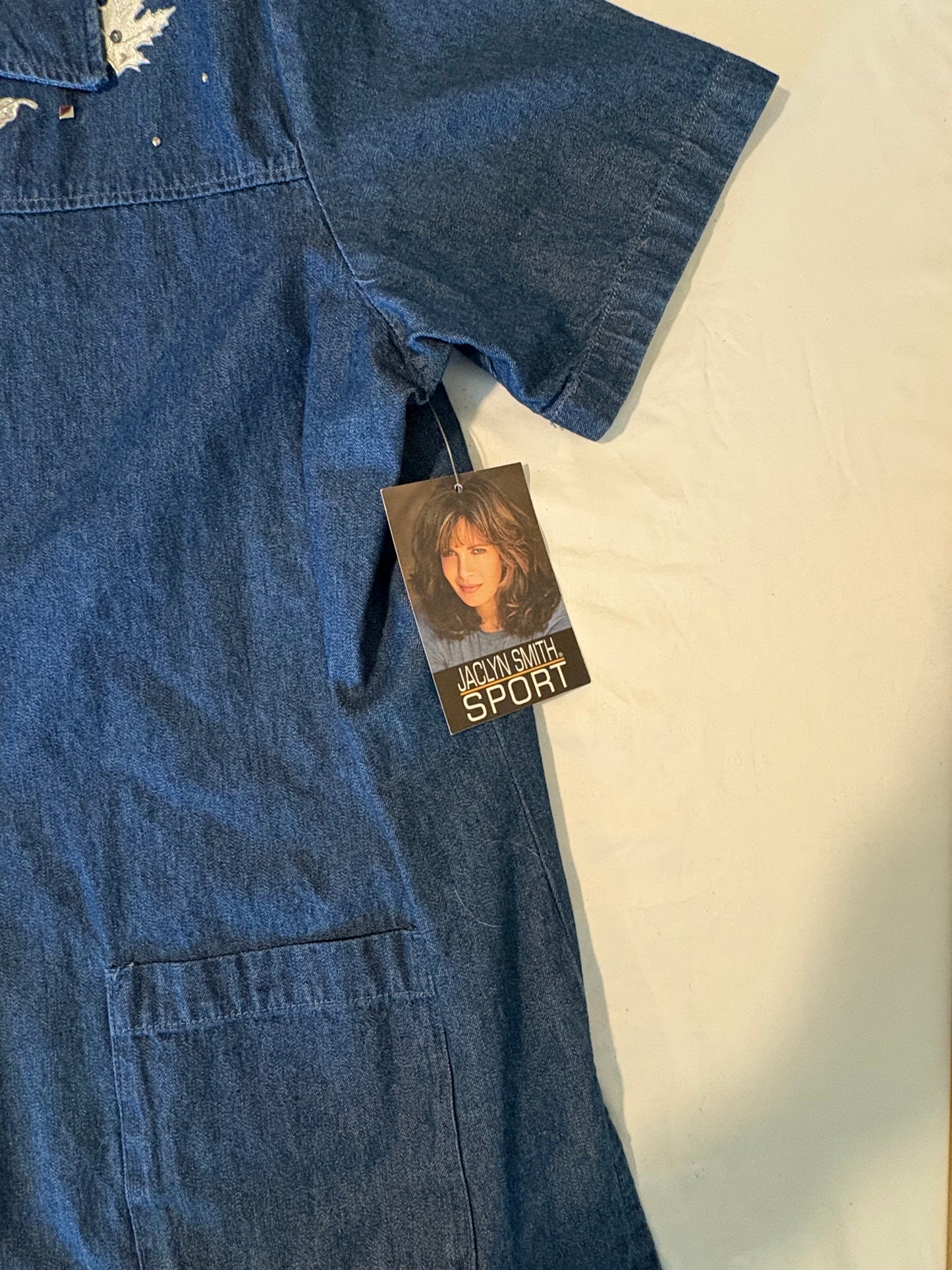 Jaclyn Smith Sport Denim Jacket Shirt Women's Size Large NWT Embellished Tee Attached