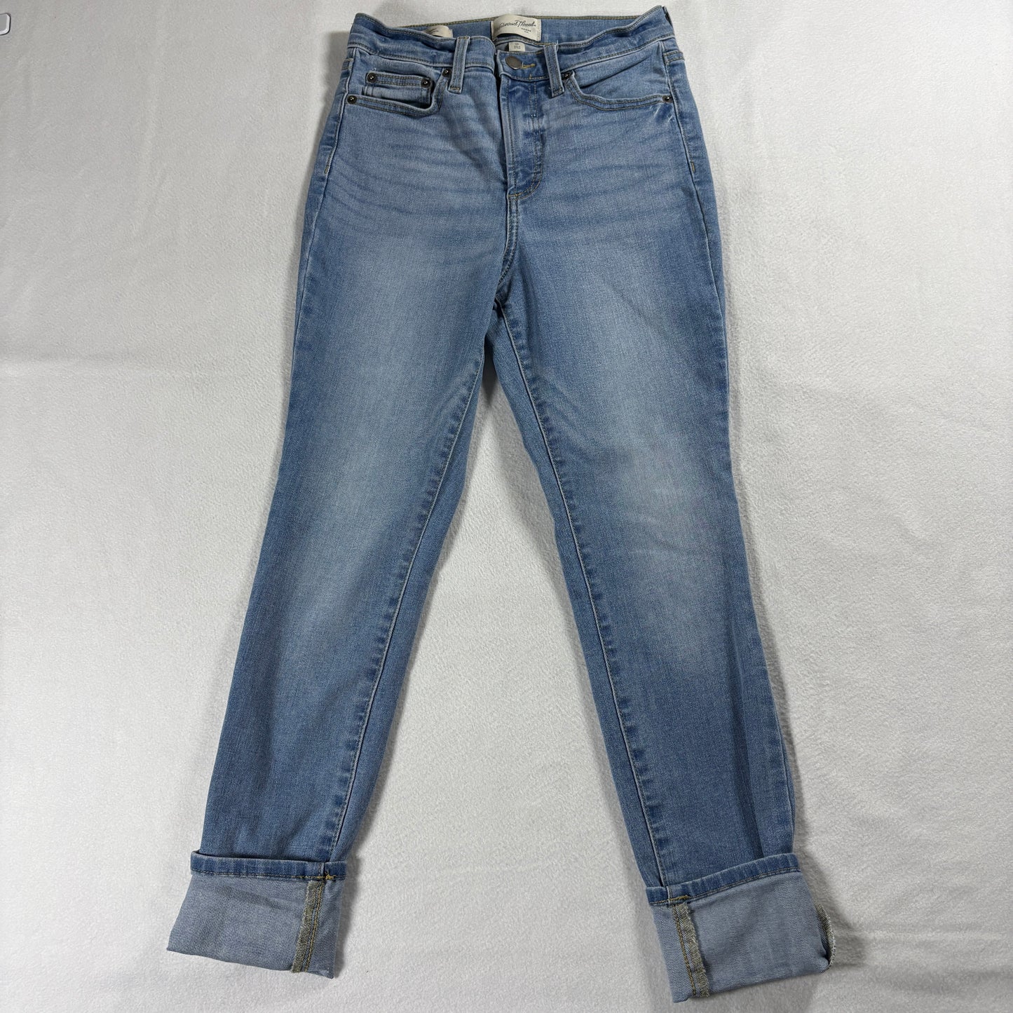 Universal Thread Womens 6R High Rise Skinny Medium Wash Stretch Denim Jeans Blue
