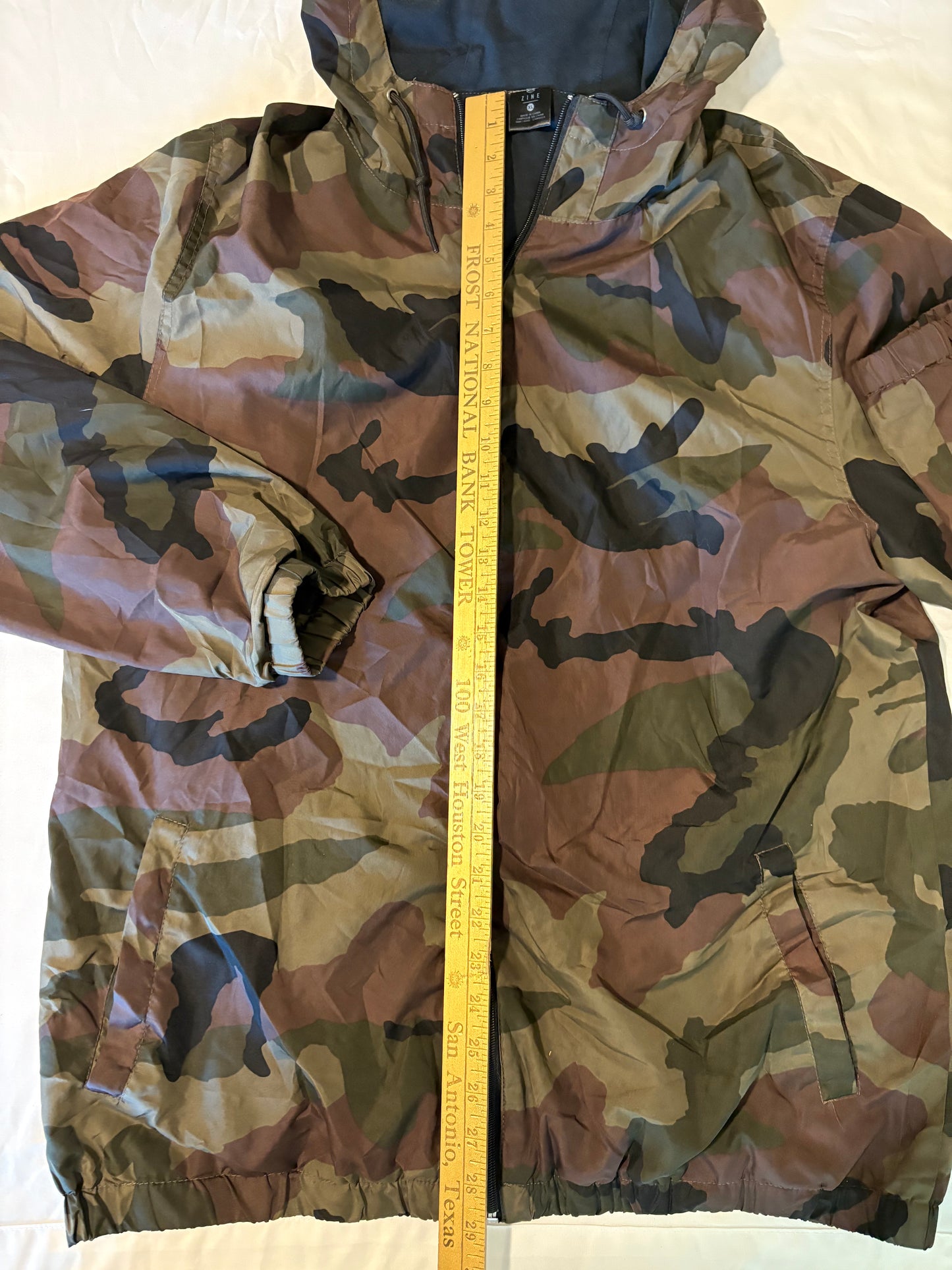 Zine Men’s XL Camo Windbreaker Jacket Hooded Zip Up Lightweight Lined