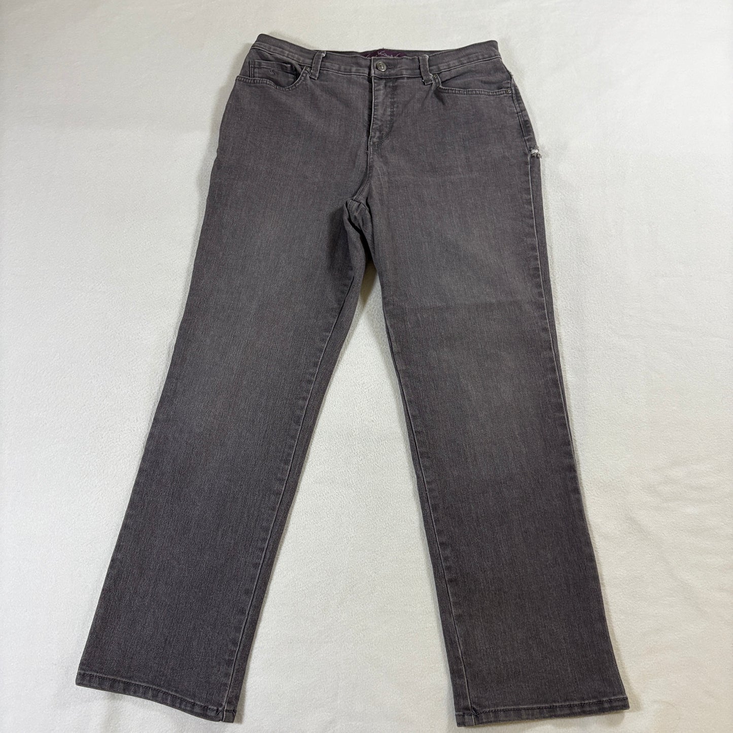 Straight Leg Jeans Gloria Vanderbilt Amanda Tag 10 Short Fits Like 31X28 Gray