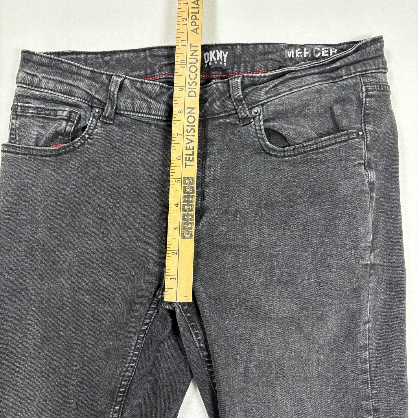 DKNY mens black denim jeans size 32x30 skinny fit Y2K vintage grunge stretch