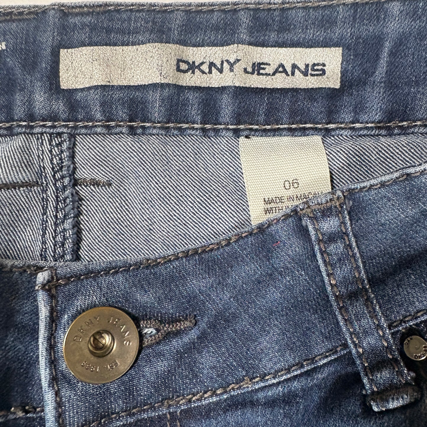 DKNY Womens Jeans Size 6 Mercer St Bootcut Dark Wash Denim Y2K Vintage 90s