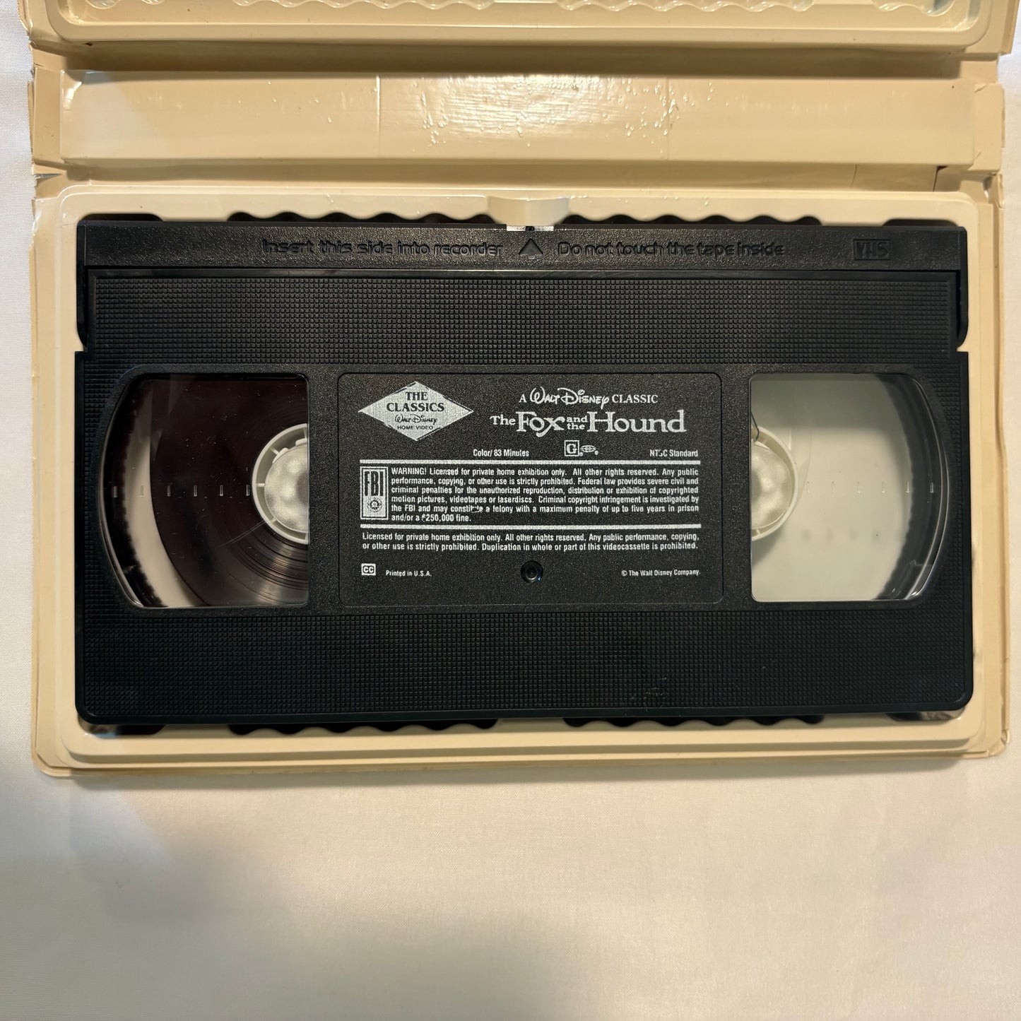 Disney The Fox and the Hound VHS 1994 Black Diamond Classic White Clamshell Case