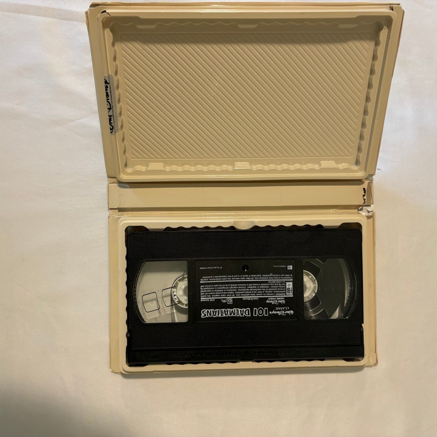 Disney 101 Dalmatians VHS 1992 Black Diamond Classic White Clamshell Case