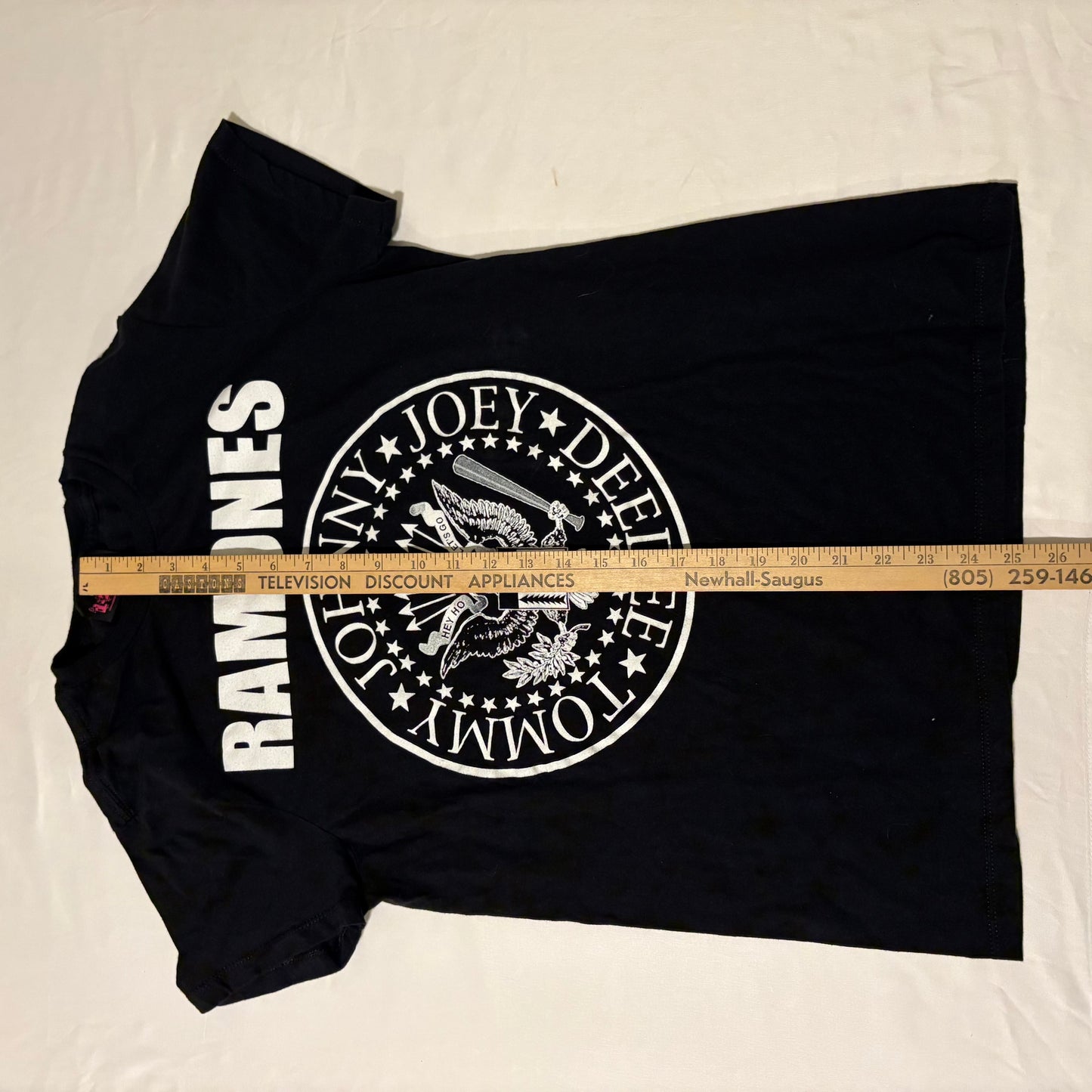 Ramones 1-2-3-4 Punk Rock Band Tee Shirt Black Small Joey Johnny DeeDee Tommy