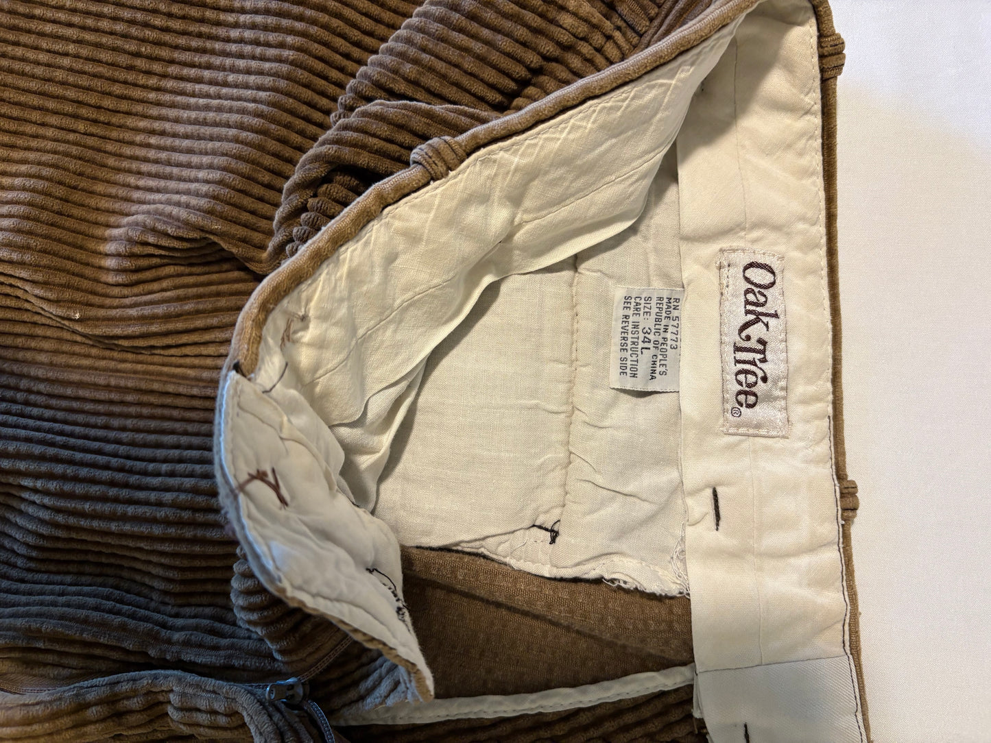 Vintage OakTree Brown Corduroy Pants Men’s 32x30 High Waist Wide Wale Retro 90s