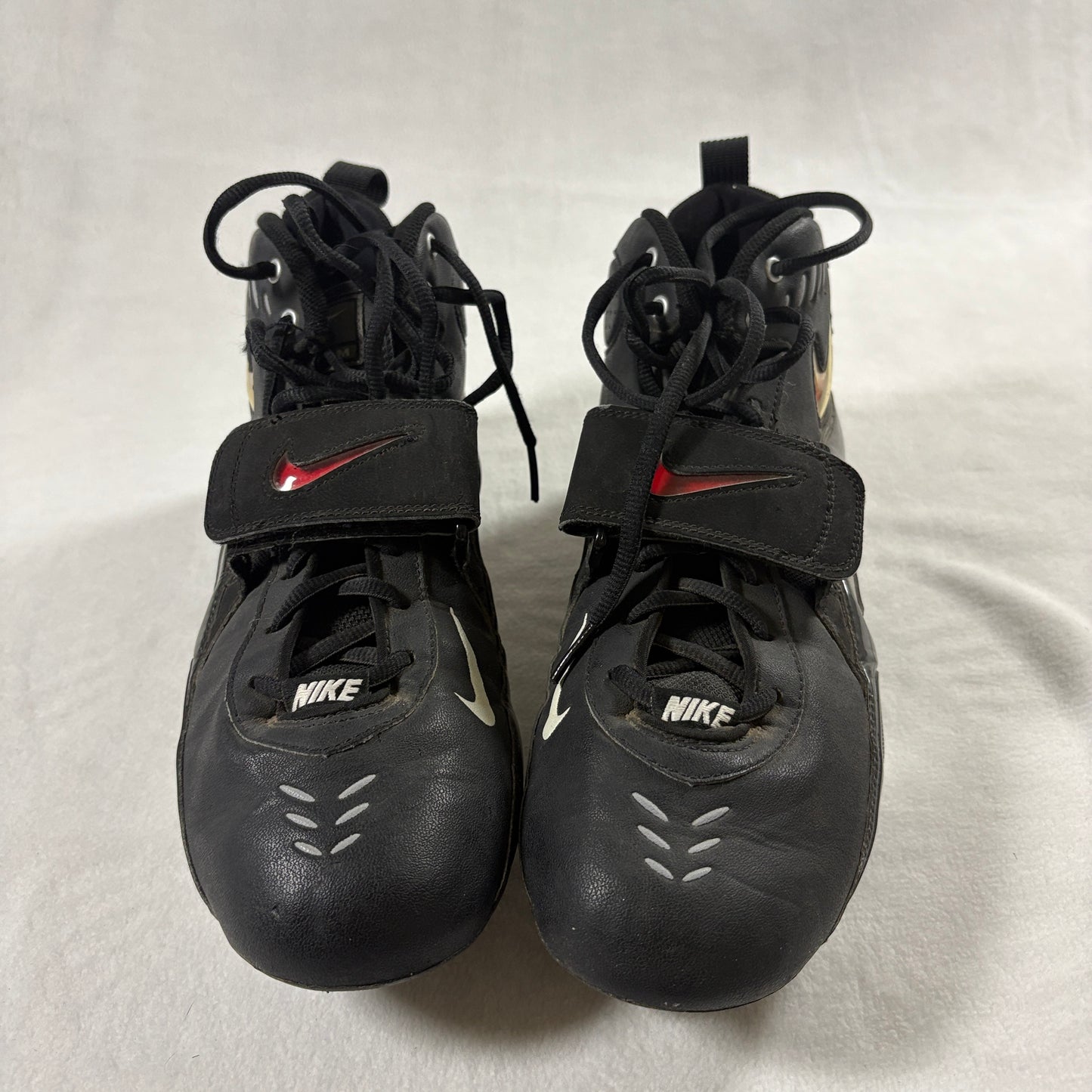 Nike Football Cleats High Top Strap Black Red Mens Size 10.5 Molded Stud