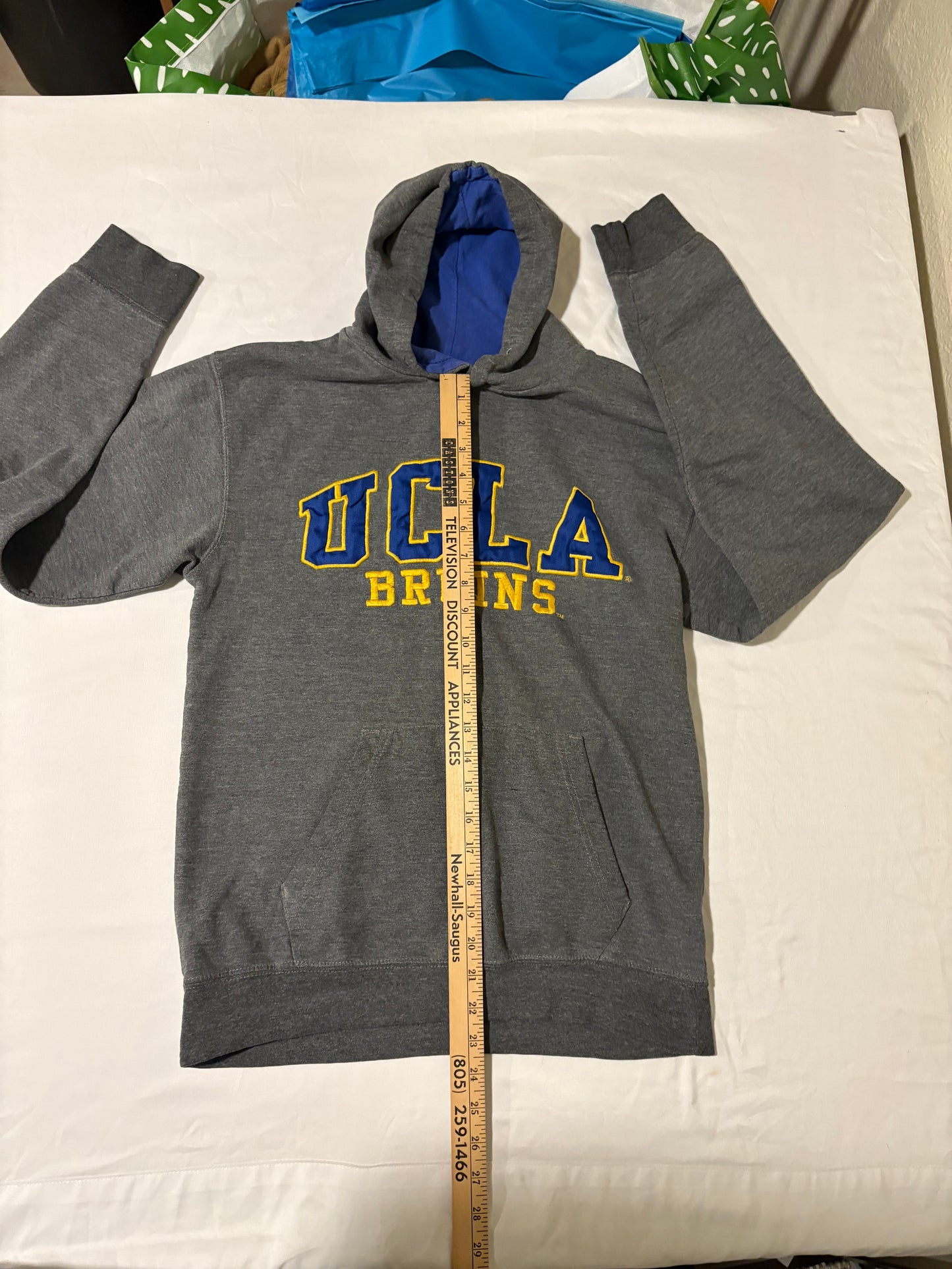 UCLA Bruins Hoodie Medium Gray Blue Gold Pullover Sweatshirt RN94051 NCAA