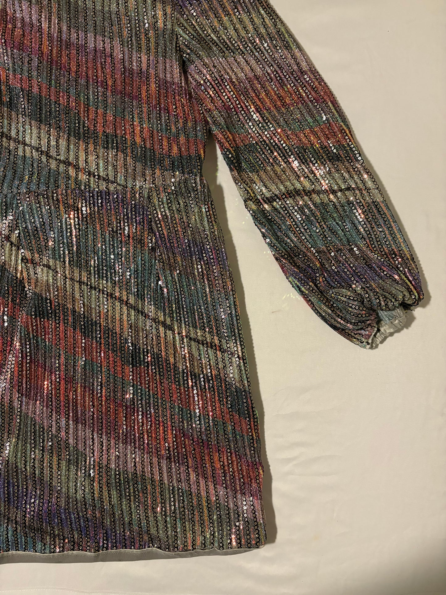 Saylor Rainbow Sequin Mini Dress Size Small NWT $390 V-Neck Wrap Cocktail