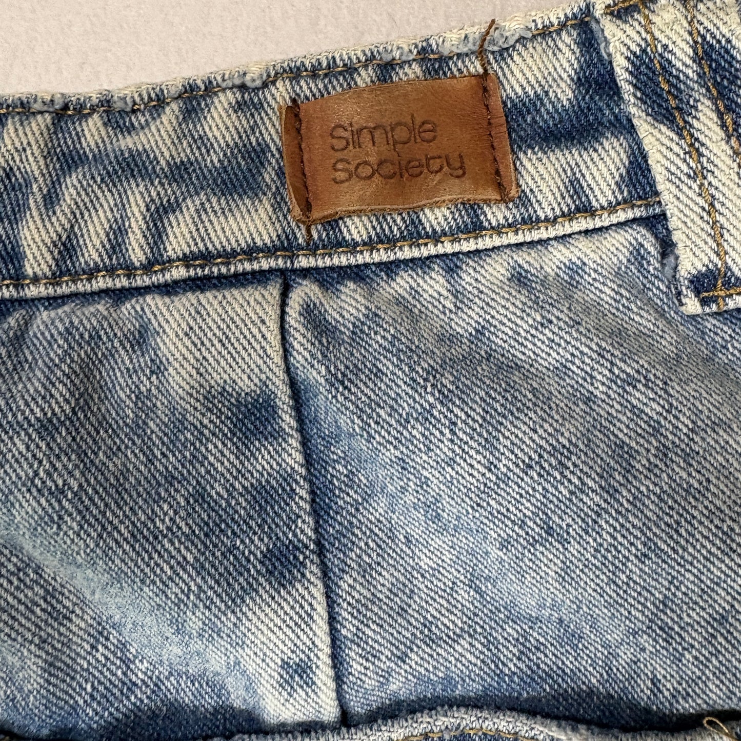 Simple Society Jeans Womens High Rise Button Fly Blue Denim Frayed Hem Baggy